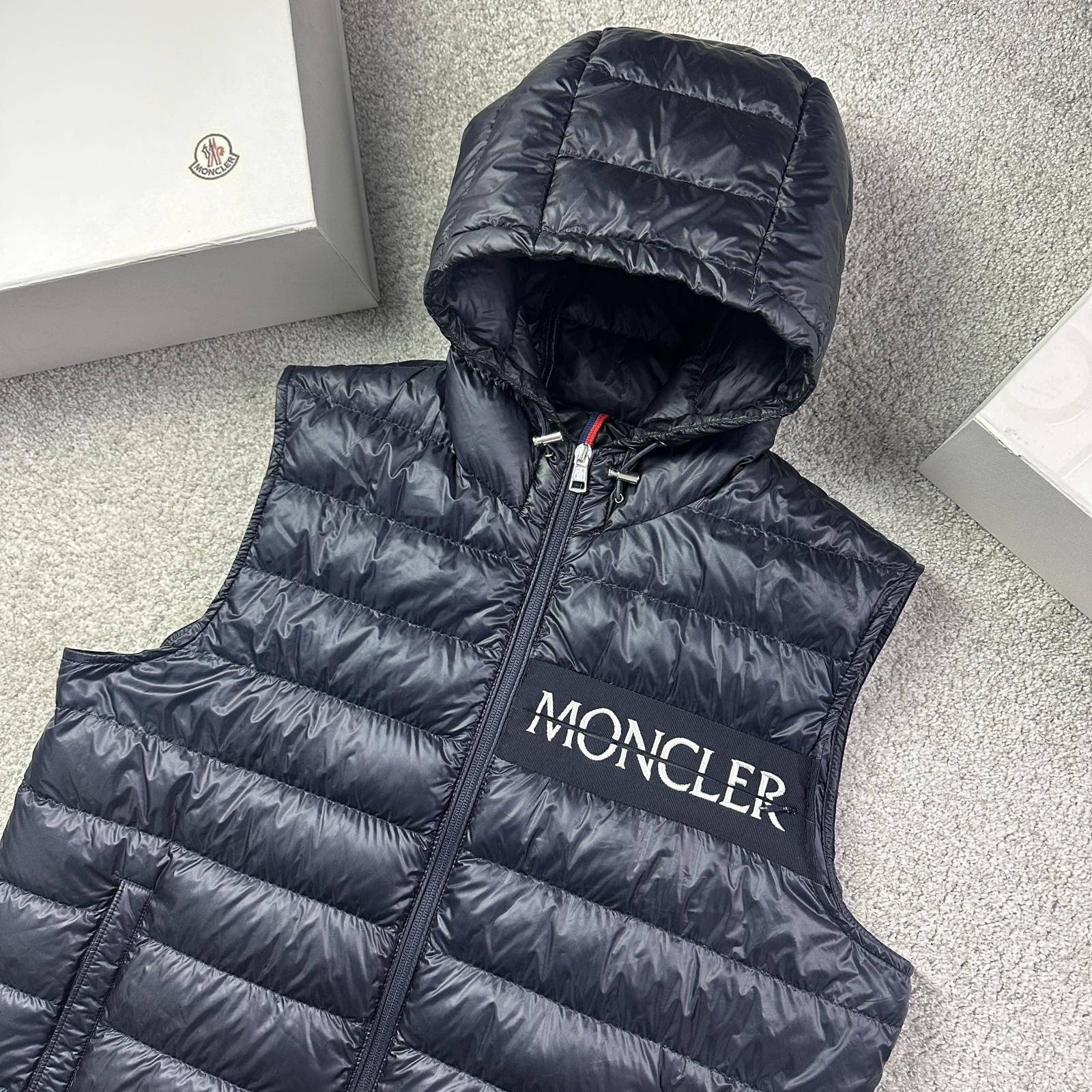 Moncler Moncler Laruns - Size 4 (L) - With Receipt Size US L / EU 52-54 / 3 - 2 Thumbnail