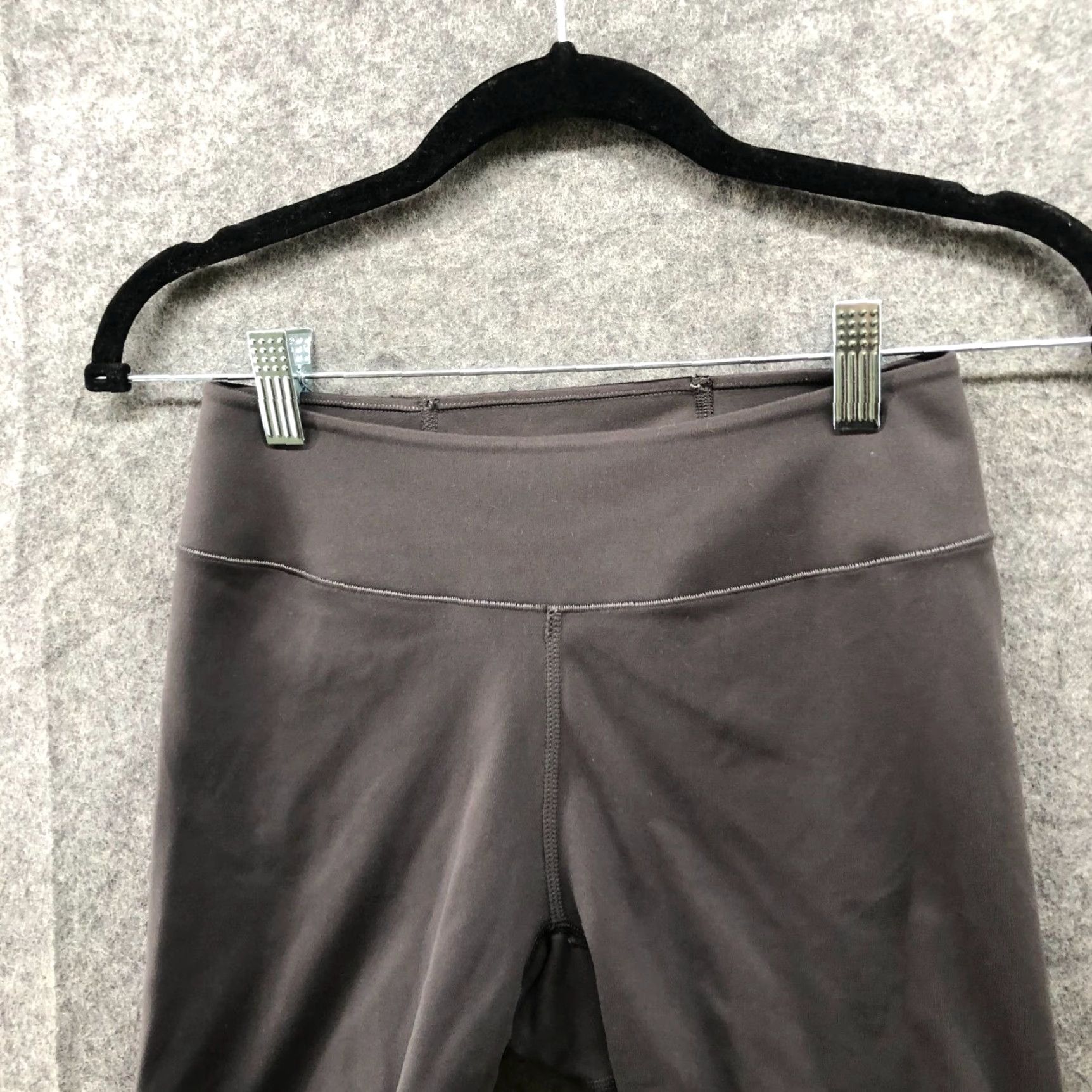 Uniqlo Uniqlo Airism Soft Biker Shorts Womens XS Gray 6.5'' Active Yoga Gym Size 26" / US 2 / IT 38 - 3 Thumbnail