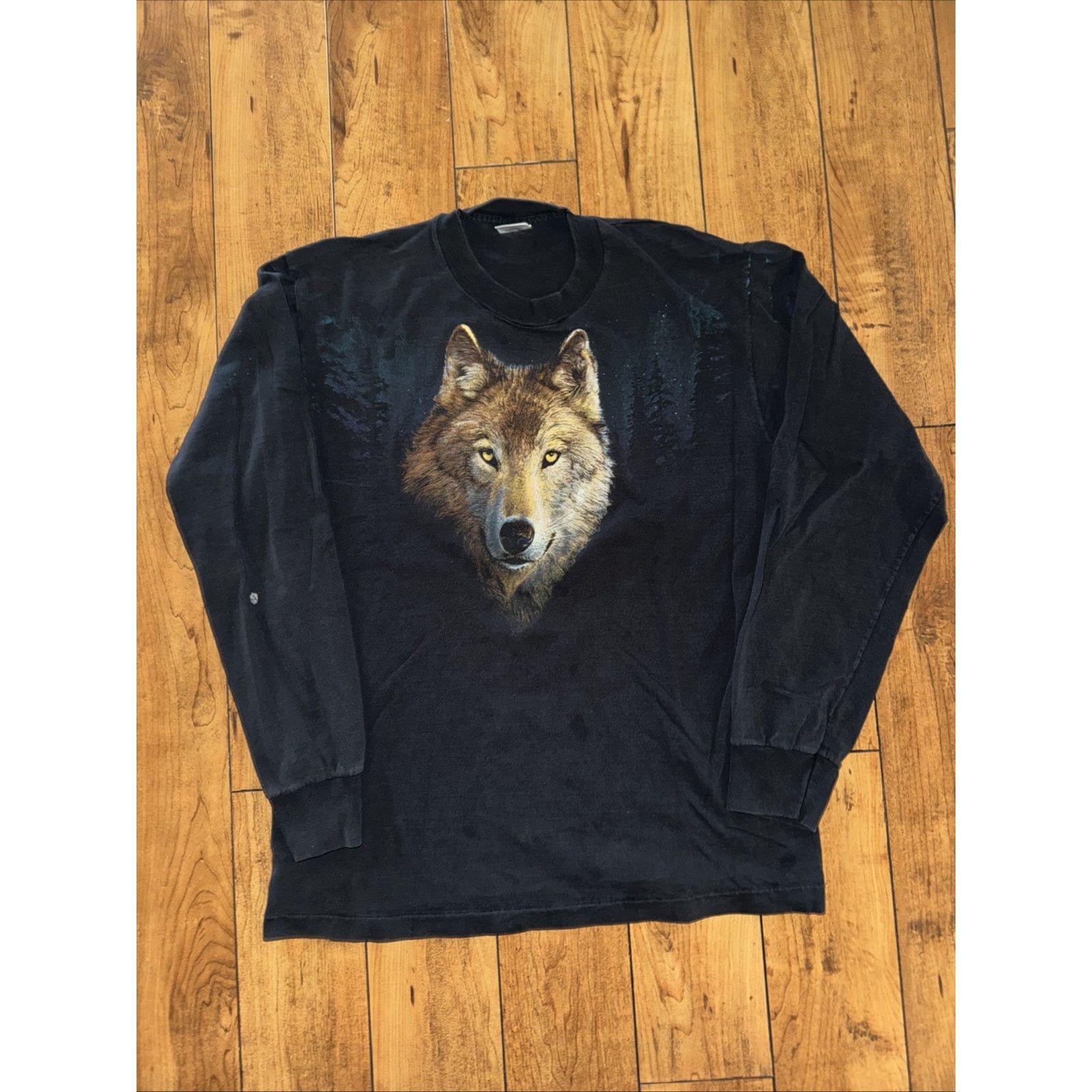 Fruit Of The Loom × The Mountain × Vintage VNT Single Stitch Wolf Long Sleeve Shirt Made In USA L 20x27 Size US L / EU 52-54 / 3 - 1 Thumbnail