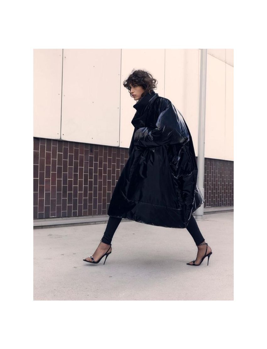 Saint Laurent Paris o1bcso1str0125 Lacquered Effect Oversized Jacket in Black Size M / US 6-8 / IT 42-44 - 3 Thumbnail