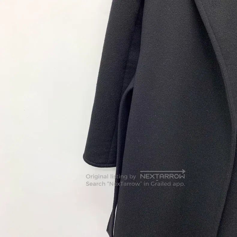 Louis Vuitton Louis Vuitton Wool lapel long-sleeve belted coat with pres Size XS / US 0-2 / IT 36-38 - 4 Thumbnail