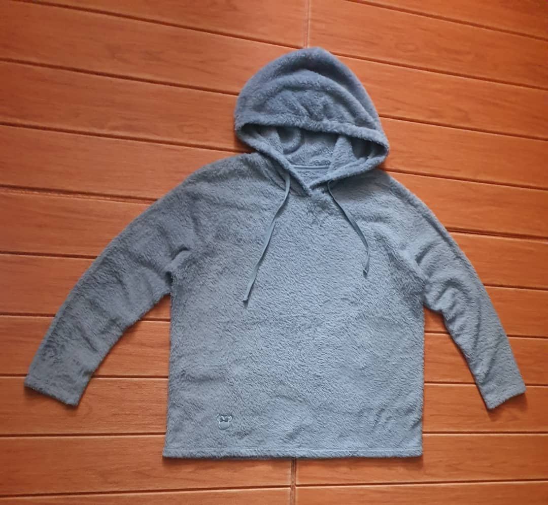 Disney Uniqlo x Disney blue fur hoodie Sweater Size XL / US 12-14 / IT 48-50 - 3 Thumbnail