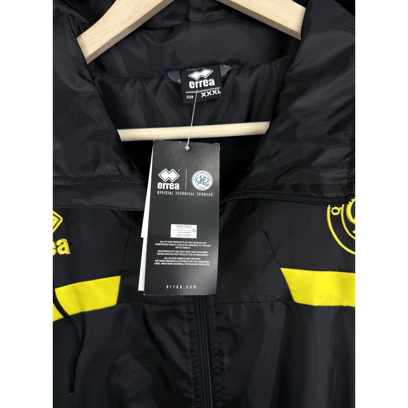 Errea VINTAGE? No, NWT Erreà Queens Park Rangers QPR Windbreaker Jacket 3XL Black Mens Jacket Windbreaker QPR Football Fans Mens 3XL Size US XXL / EU 58 / 5 - 7 Thumbnail