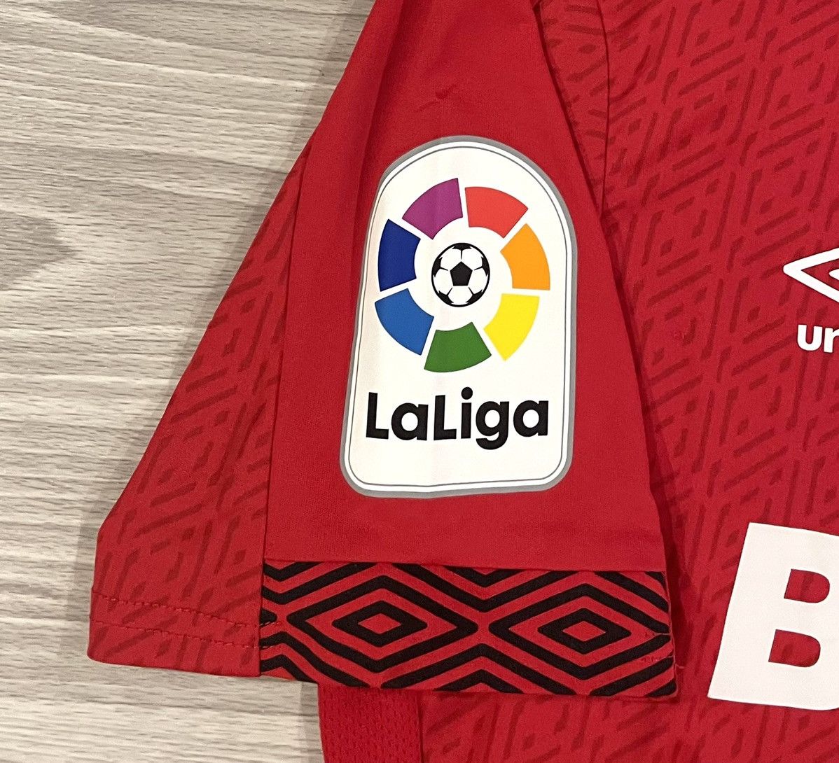 Umbro Umbro 2019/20 RCD Mallorca Soccer Jersey La Liga Men’s XL Size US XL / EU 56 / 4 - 2 Thumbnail