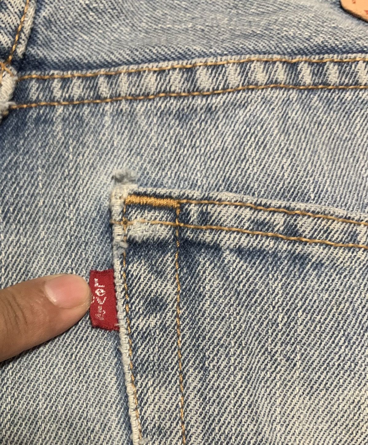 Levi's Vintage Levis 505 Regular Fit Faded Blue Jeans Distressed Size US 33 - 9 Thumbnail