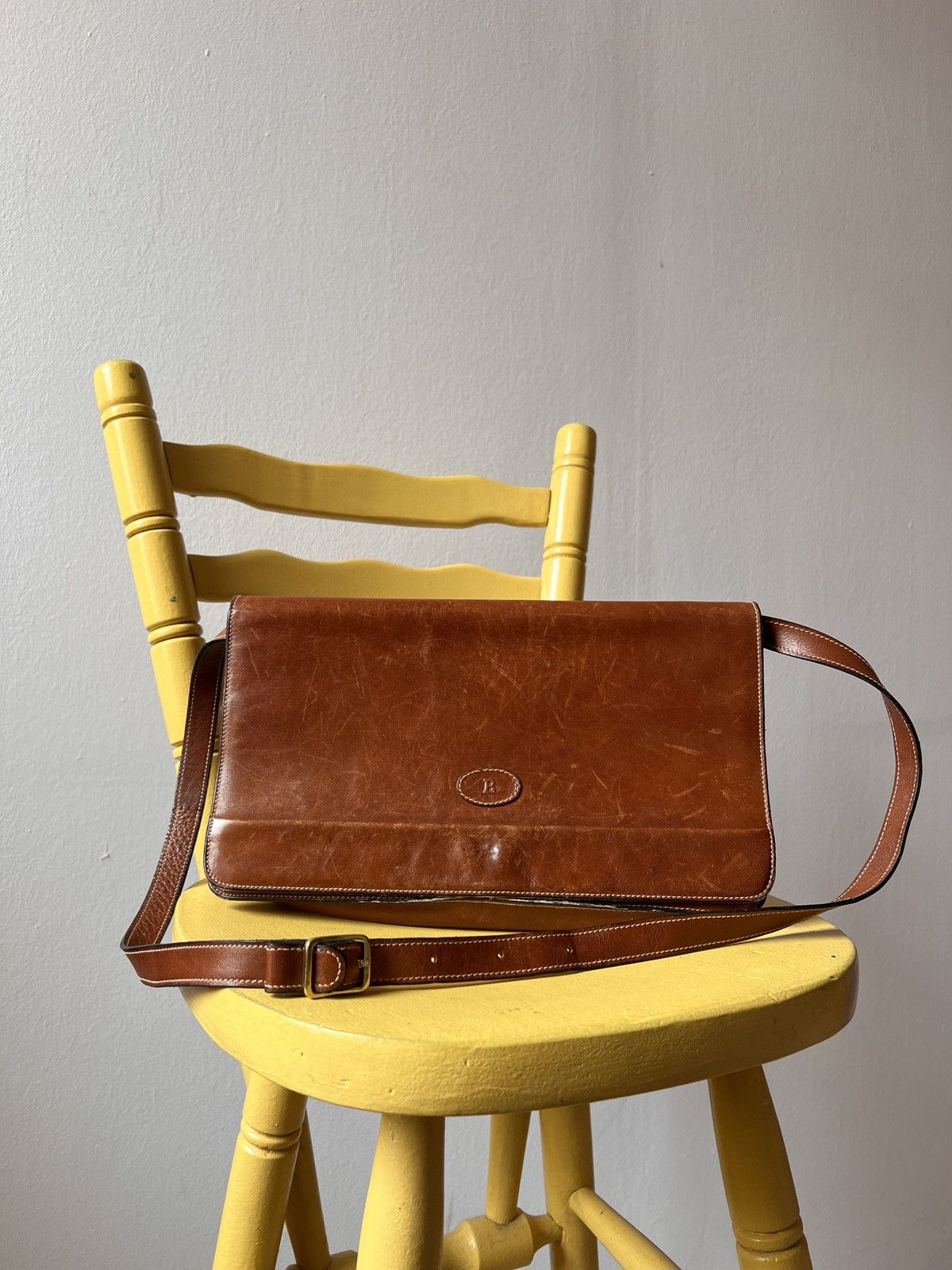 Bally Vintage Bally Brown Leather Shoulder Bag Size ONE SIZE - 1 Thumbnail