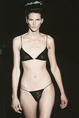 Gucci Iconic Runway S/S 1998 Tom Ford for Gucci lace crystal bra Size M / US 6-8 / IT 42-44 - 1 Thumbnail