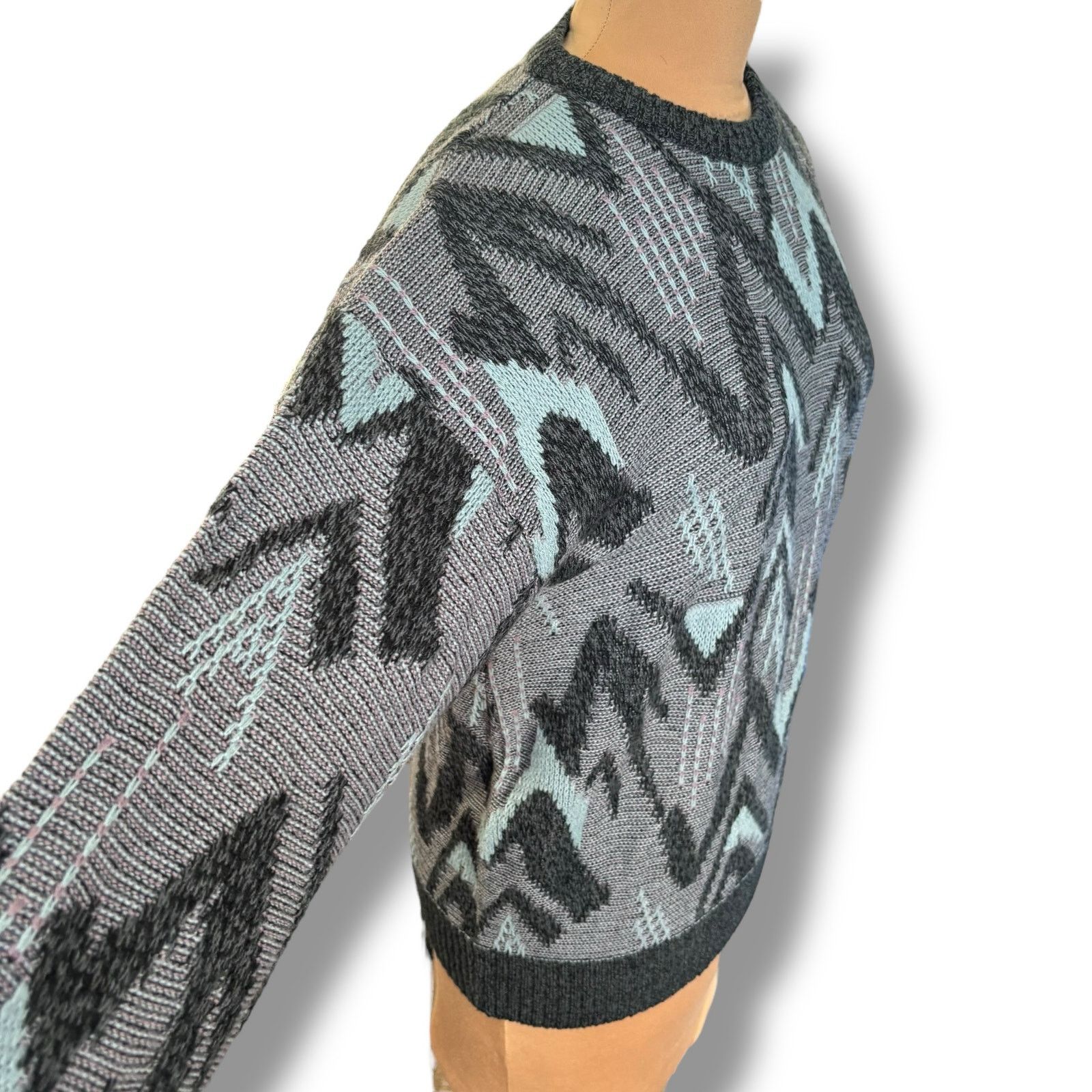 Vintage Vintage 90s Abstract Crewneck Pullover Knit Sweater Gray Size US L / EU 52-54 / 3 - 3 Thumbnail