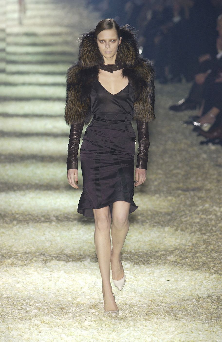 Tom Ford Famous Tom Ford for Gucci RUNWAY Fall/Winter 2003 skirt Size 26" / US 2 / IT 38 - 3 Thumbnail