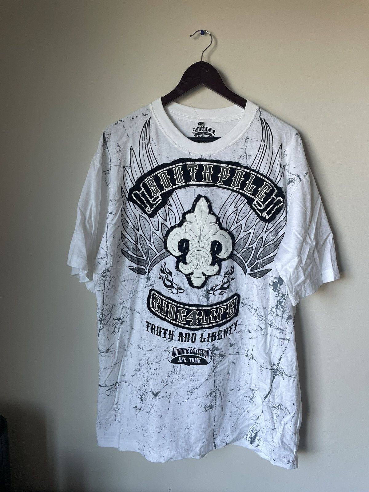 Southpole × Vintage Vintage y2k big graphic BNWOT southpole tee Size US XL / EU 56 / 4 - 1 Thumbnail