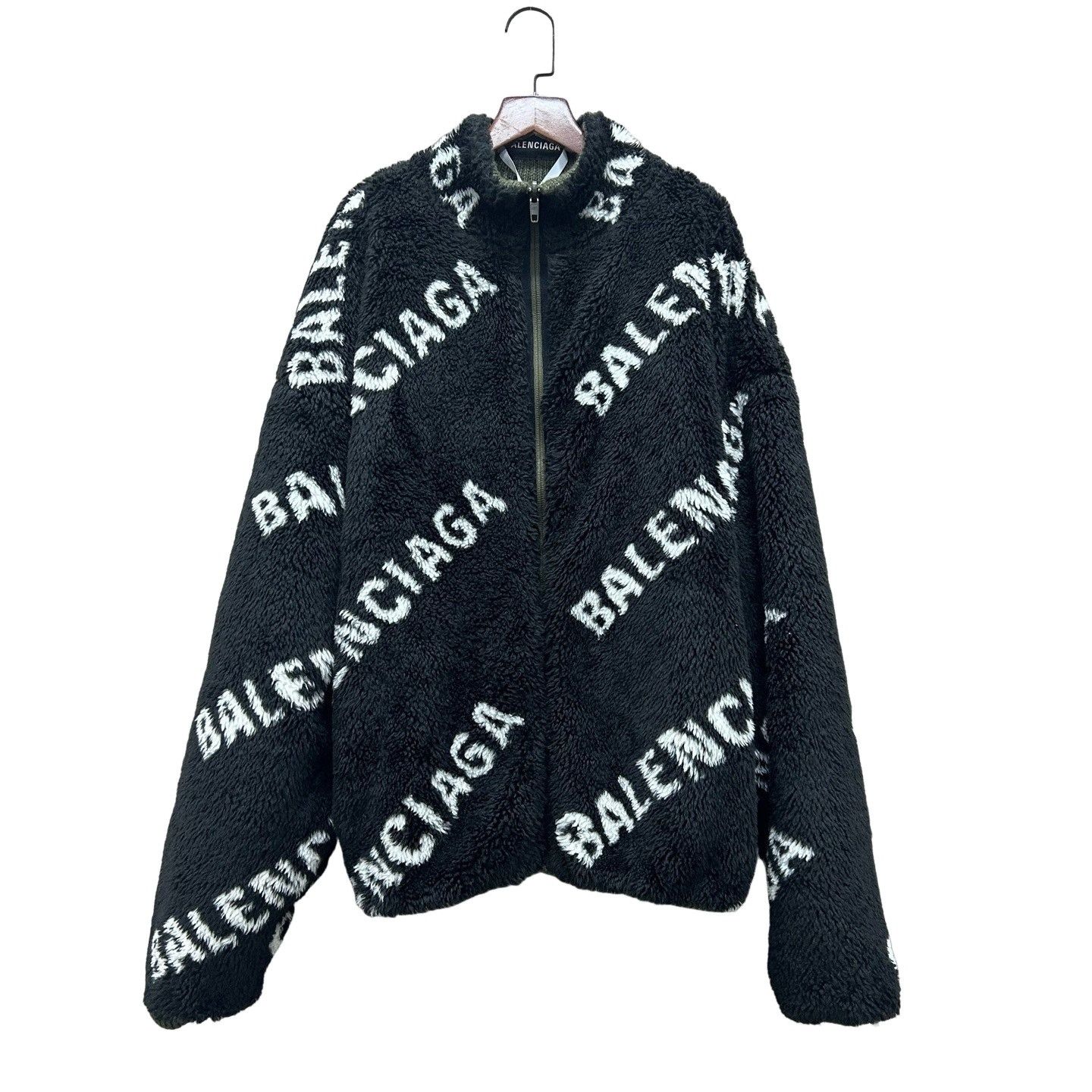 Balenciaga Balenciaga Reversible Mastercard Fleece Jacket Size L Size US L / EU 52-54 / 3 - 1 Thumbnail