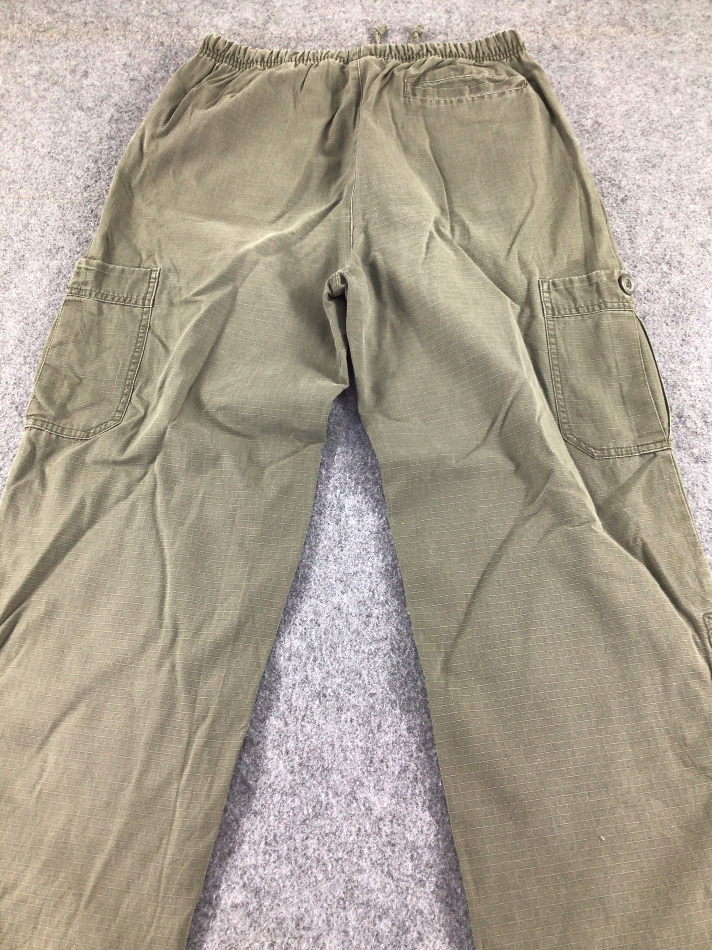 Japanese Brand JapaneseMulti Pocket Parachute Cargo Pant-J140 Size US 30 / EU 46 - 4 Thumbnail