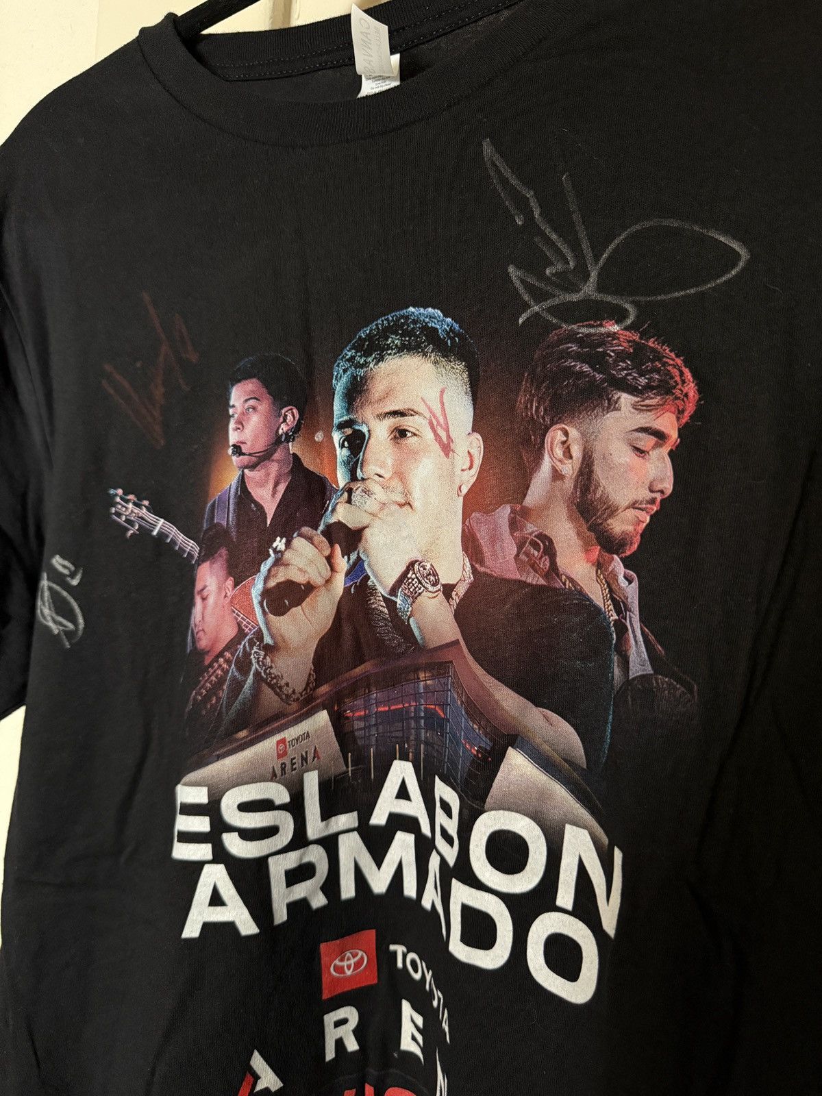 Other Autographed Eslabon Armado Nostalgia T Shirt Size US M / EU 48-50 / 2 - 2 Thumbnail