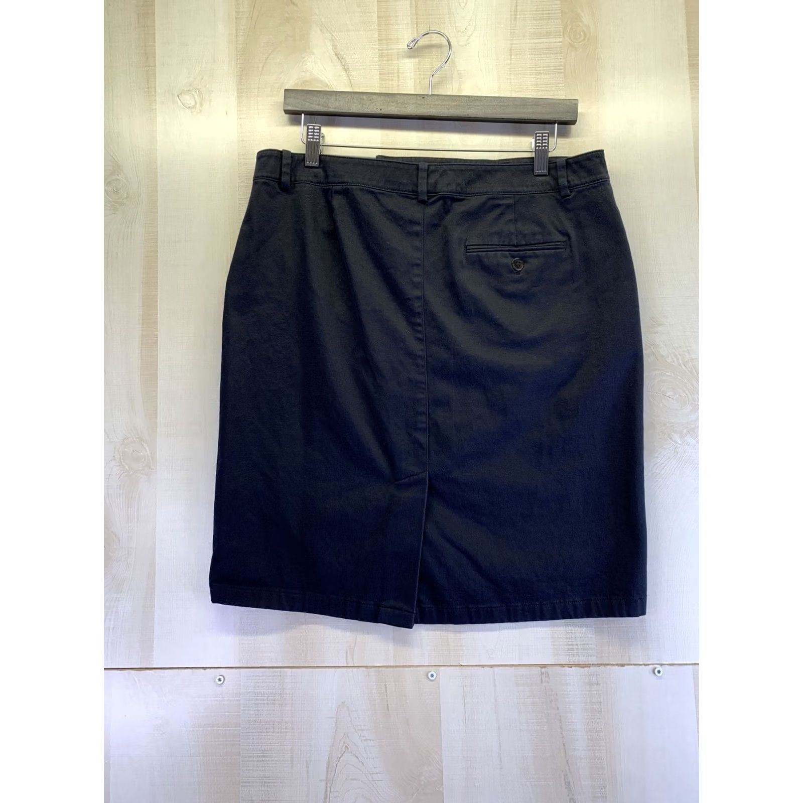 Ralph Lauren VINTAGE? LAUREN RALPH LAUREN Womens Black Stretch Straight Career Skirt Size 10-7413 Size 32" / US 10 / IT 46 - 5 Thumbnail