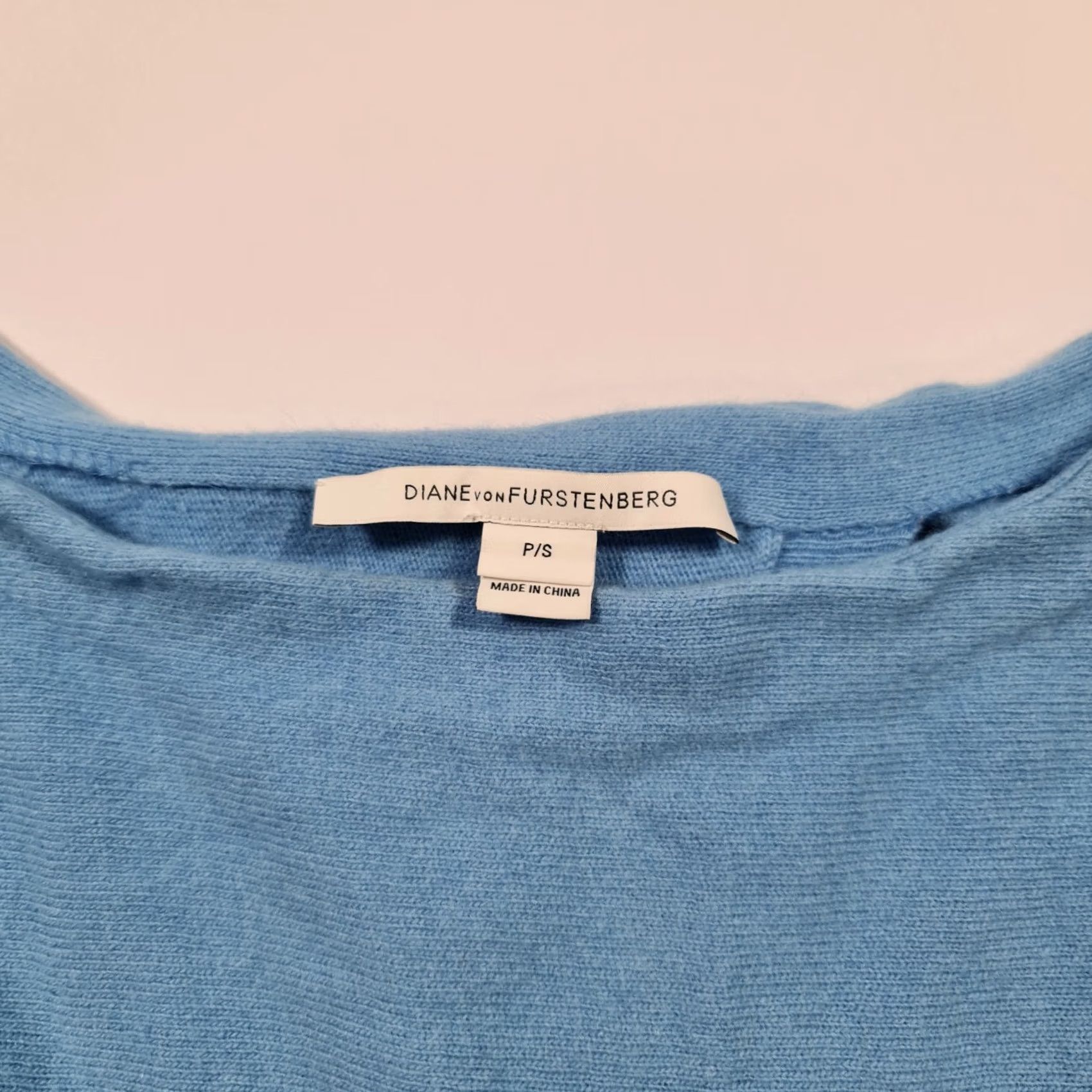 Diane von Furstenberg Diane von Furstenberg Jumper Womens Small Wool Cashmere Relaxed Pullover Long Sleeve Round Neck Knit Shirt/Top V-Neck not allowed; keep to original: Size S / US 4 / IT 40 - 3 Thumbnail