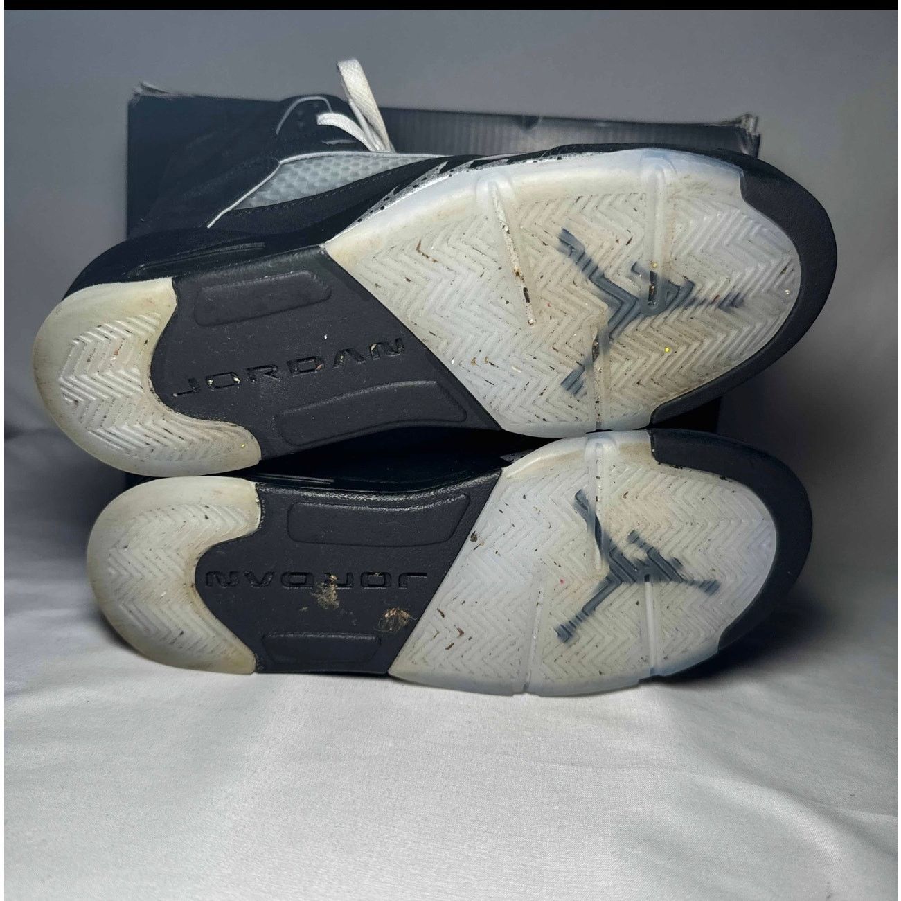 Jordan Brand × Nike Size 5 - Air Jordan 5 Retro OG GS Black Metallic Reimagined Size US 5 / EU 37 - 6 Thumbnail