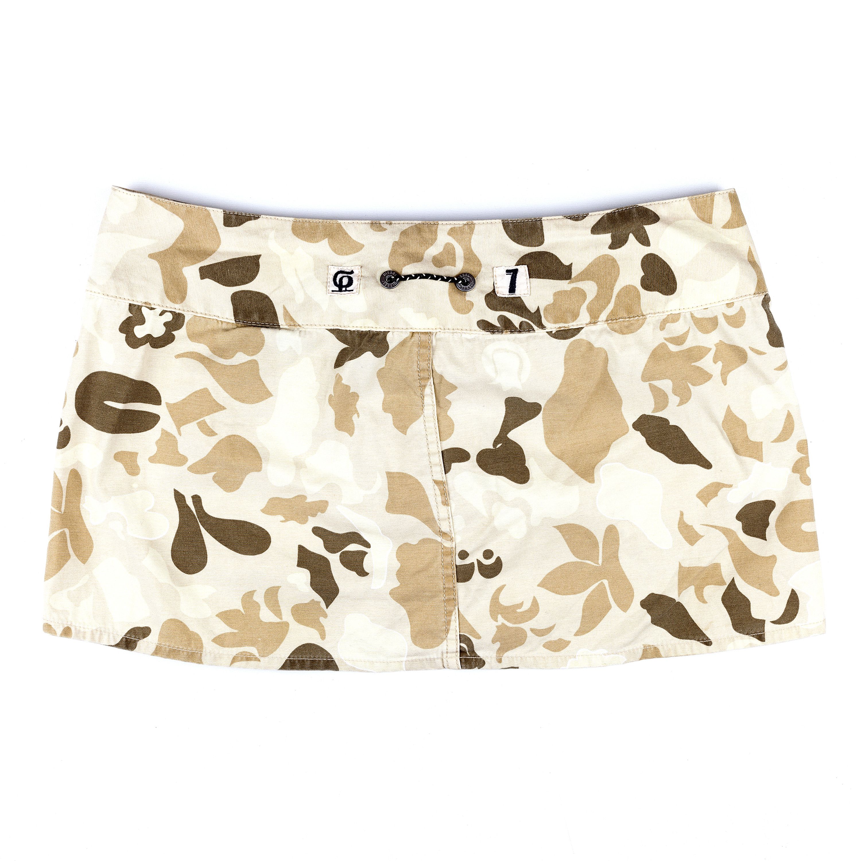 Diesel × Diesel Black Gold Diesel Camouflage Military Mini Skirt (M) Size 27" / US 4 / IT 40 - 2 Thumbnail