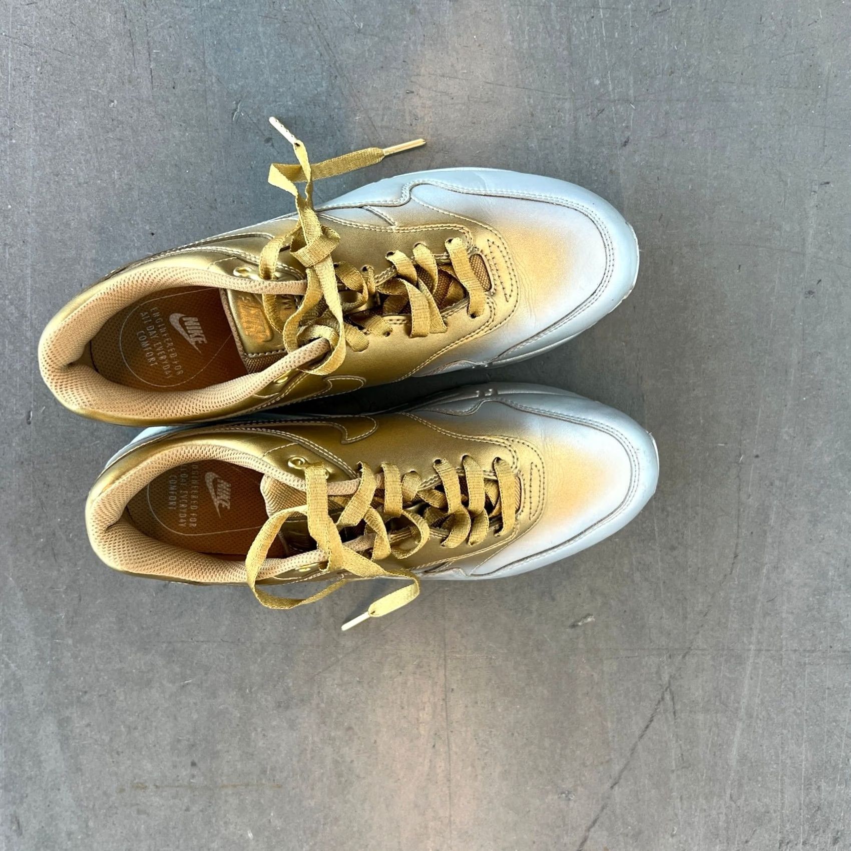 Nike VINTAGE Nike Air Max 1 LX Metallic Gold Platinum Running Sneakers Womens 8.5 Nike Air Max 1 LX Metallic Gold Platinum Running Sneakers Womens 8.5 Size US 9 / IT 39 - 3 Thumbnail