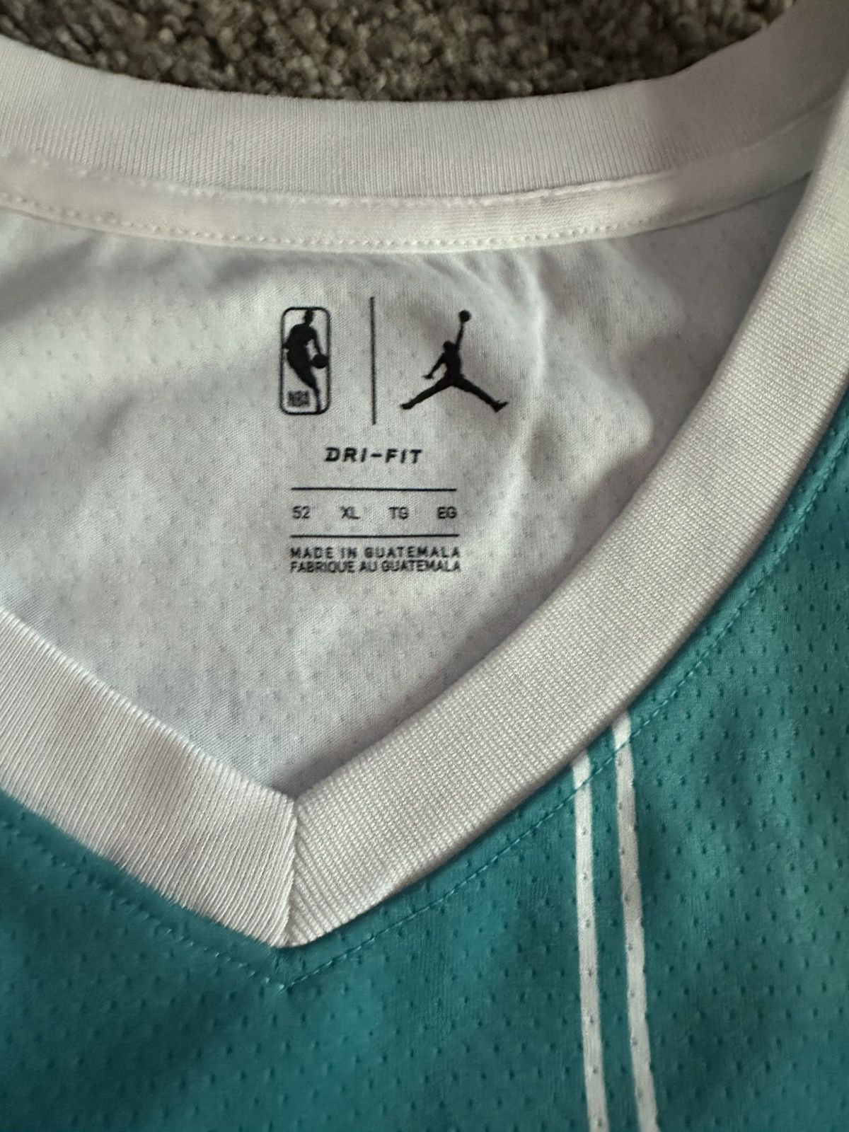 NBA Lamelo Ball No. 2 Jersey - XL Size US XL / EU 56 / 4 - 3 Thumbnail