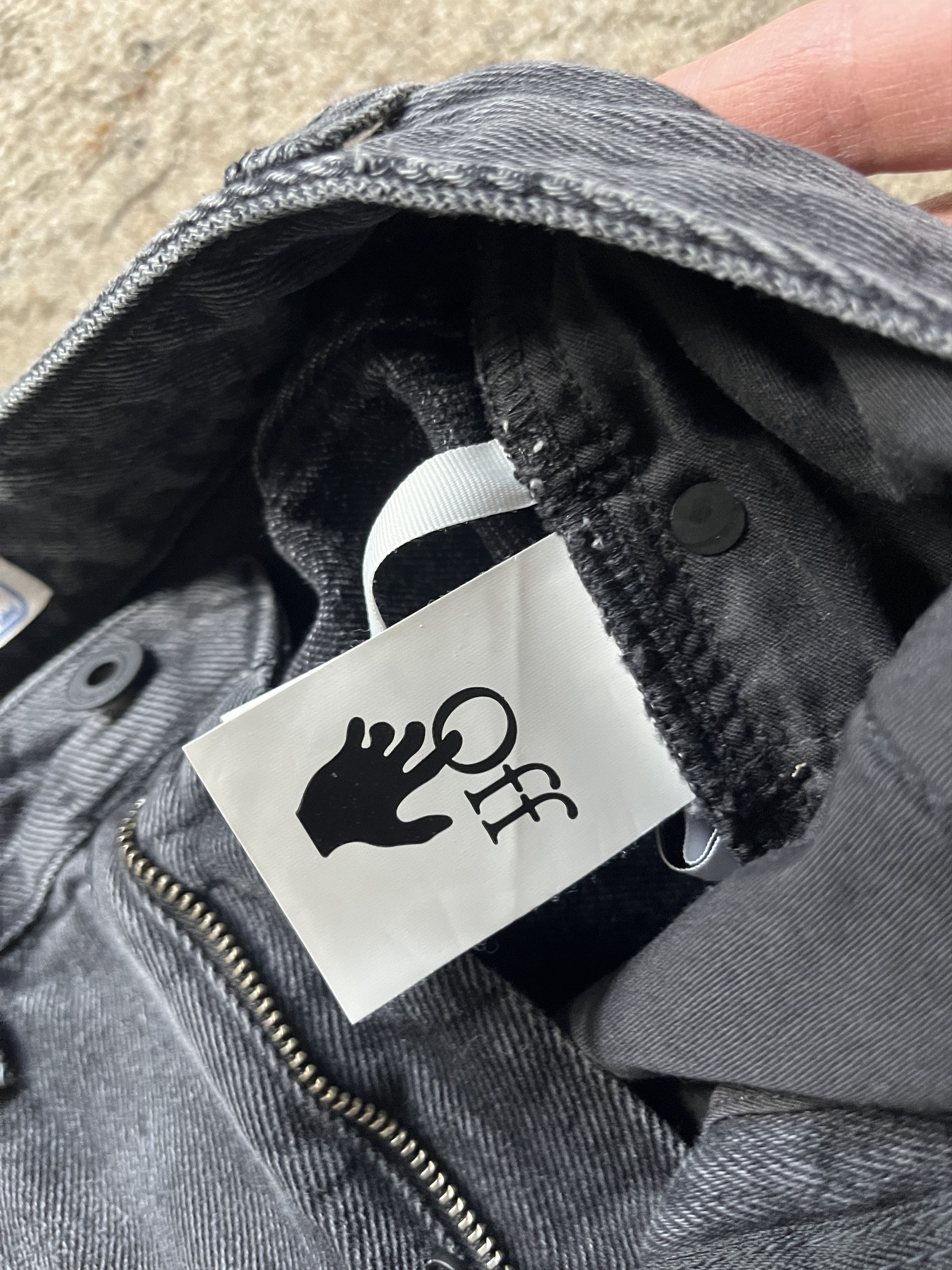 Off-White Faded black denim Size 26" / US 2 / IT 38 - 7 Thumbnail