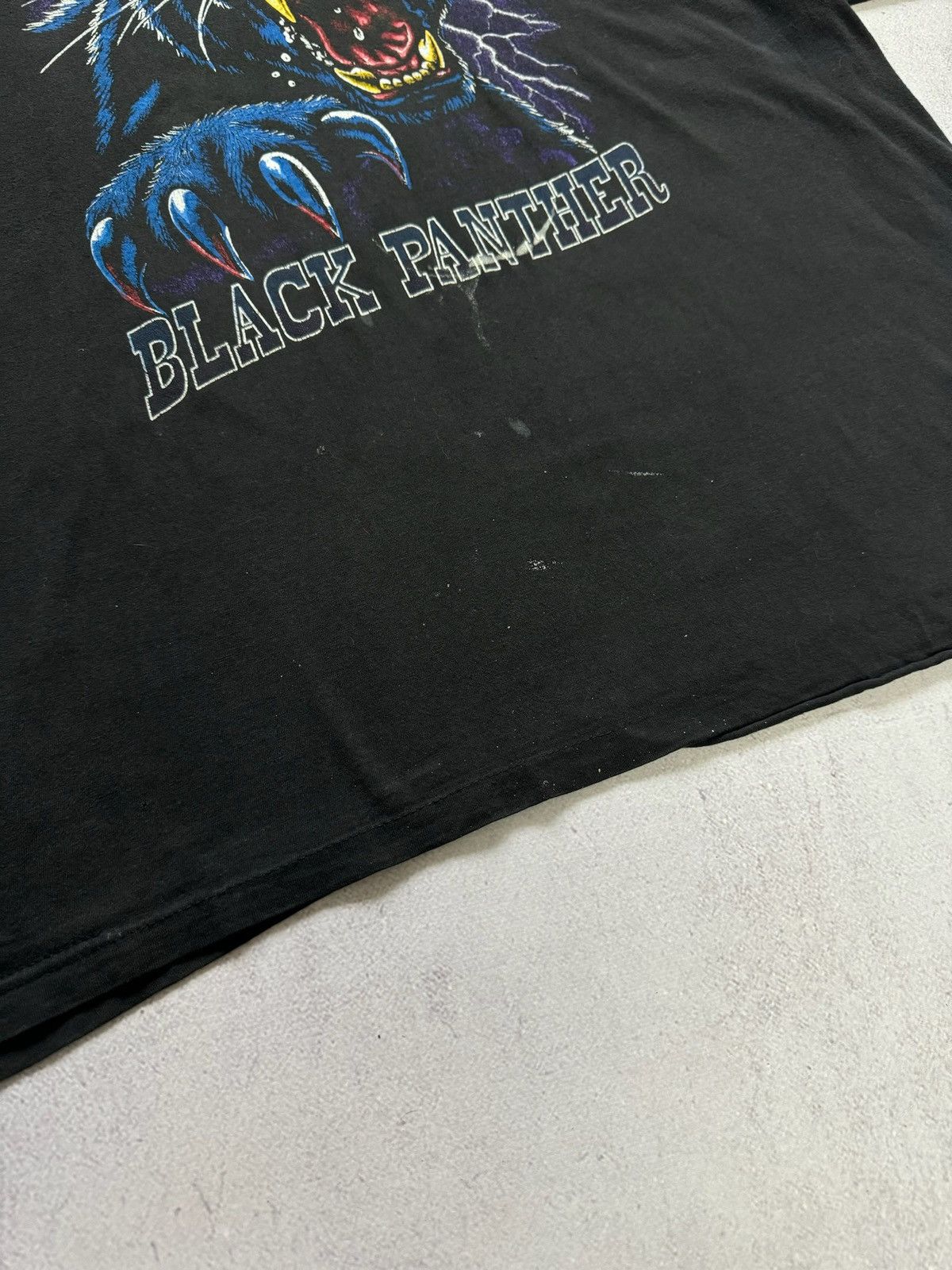 Vintage Vintage Black Panther T Shirt Baggy 70s USA American Size US XL / EU 56 / 4 - 5 Thumbnail