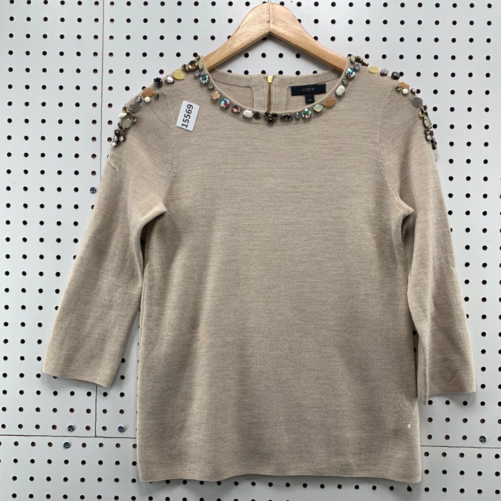 J.Crew J.CREW KNIT RHINESTONE EMBELLESHED SWEATER XS 3/4 Sleeve Beige Women Knit Rhinestone Embellished Sweater XS Beige Size XS / US 0-2 / IT 36-38 - 5 Thumbnail