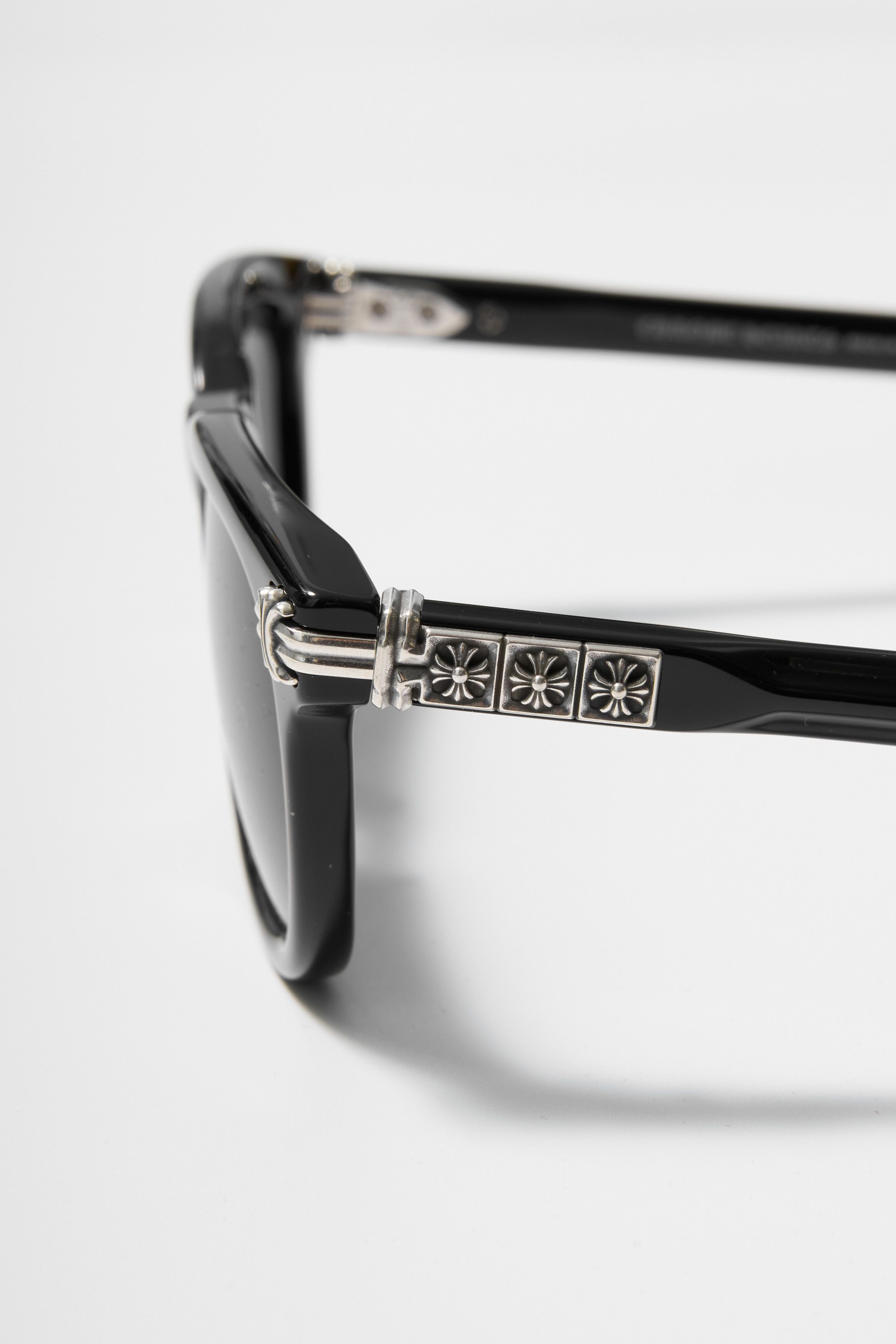 Chrome Hearts CHROME HEARTS SMOKE SHOW SUNGLASSES Size ONE SIZE - 5 Thumbnail