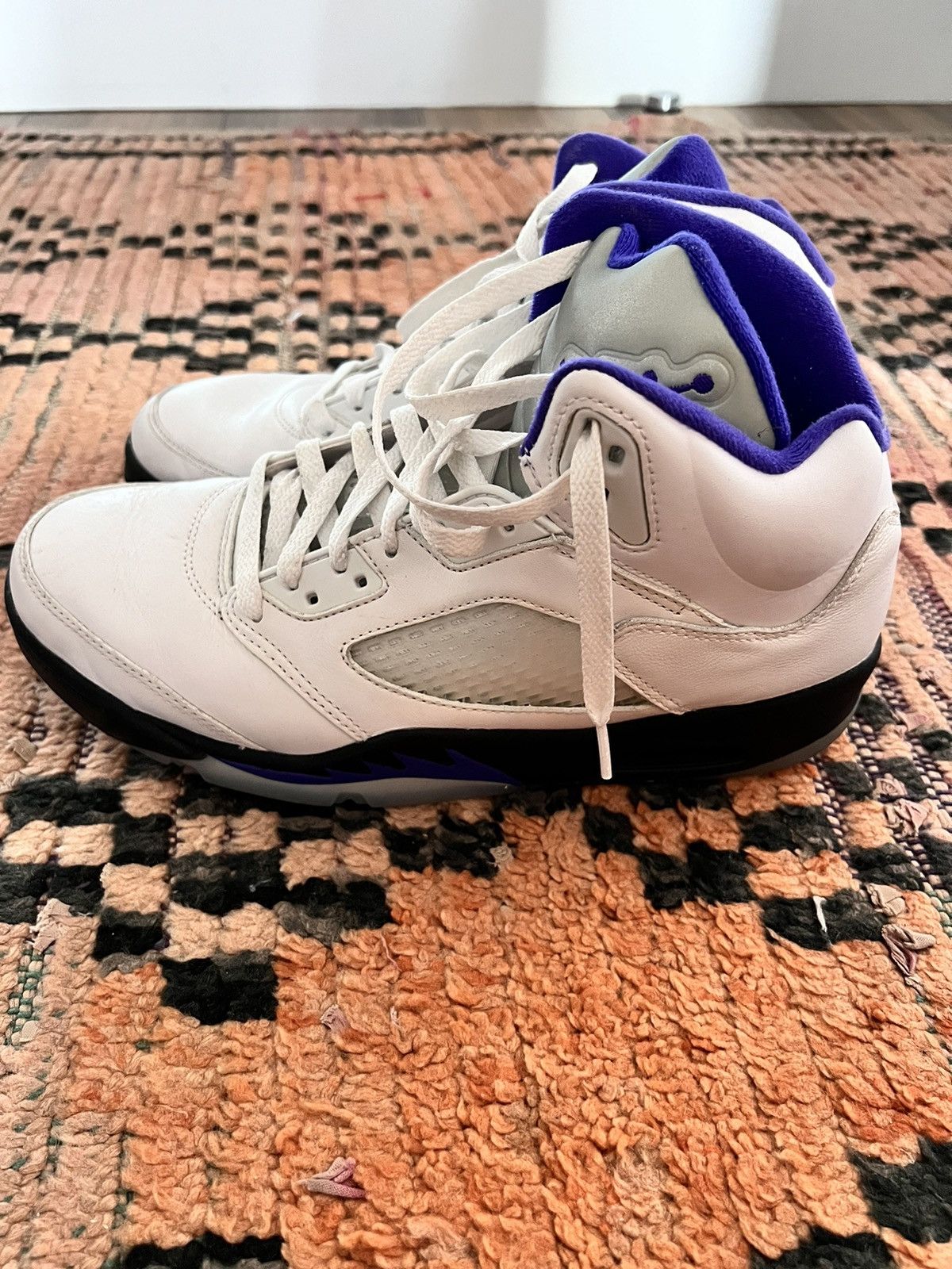 Jordan Brand Air Jordan 5 Retro Size US 9.5 / EU 42-43 - 1 Thumbnail