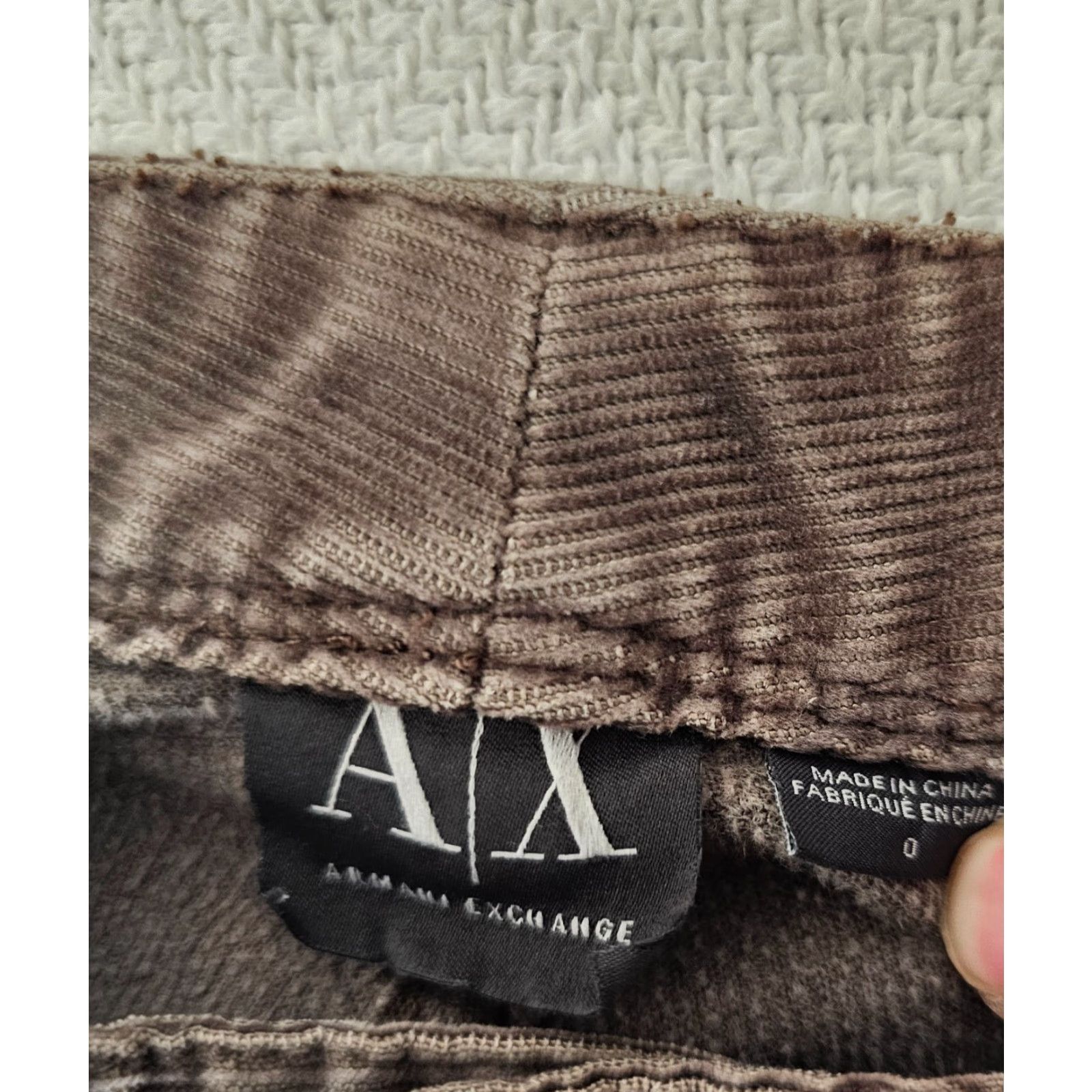 Armani Exchange Armani Exchange Women's Corduroy Jeans Skinny Size 0 Brown Inseam 31" Zipper Accents Size 25" / US 0 / IT 36 - 3 Thumbnail