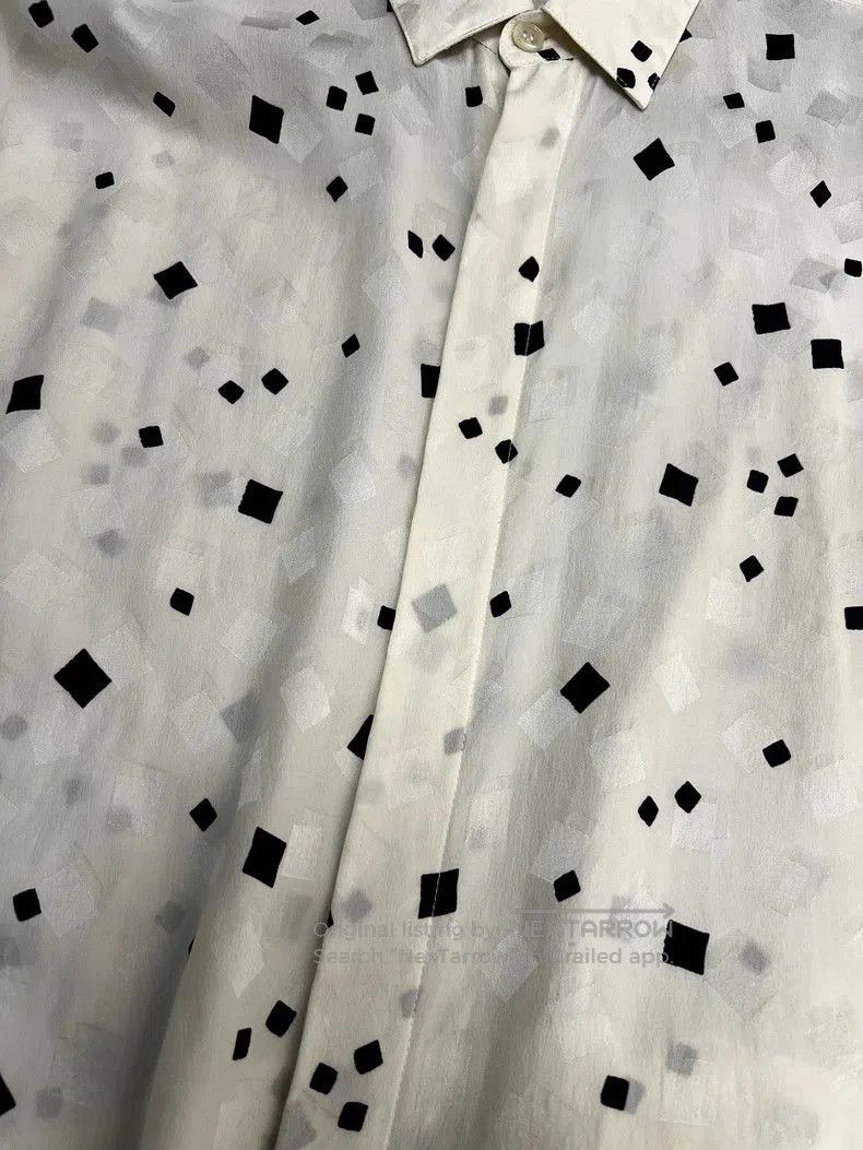 Saint Laurent Paris Saint Laurent Silk Square Print Shirt. Size US M / EU 48-50 / 2 - 4 Thumbnail
