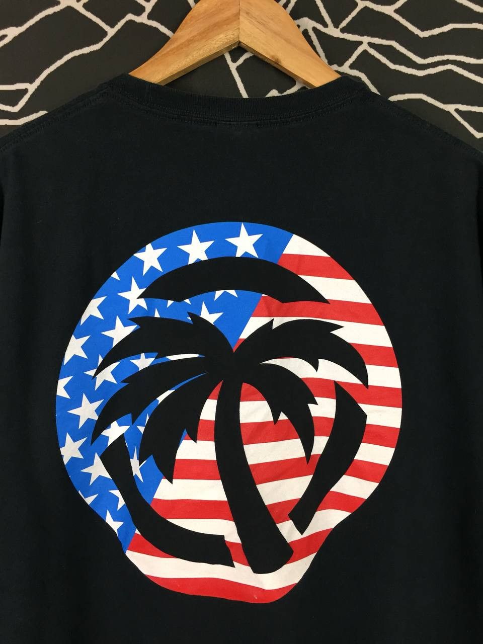 Vintage Heat Wave Visual Heat Wave American Flag Graphic Tee Size US XL / EU 56 / 4 - 3 Thumbnail