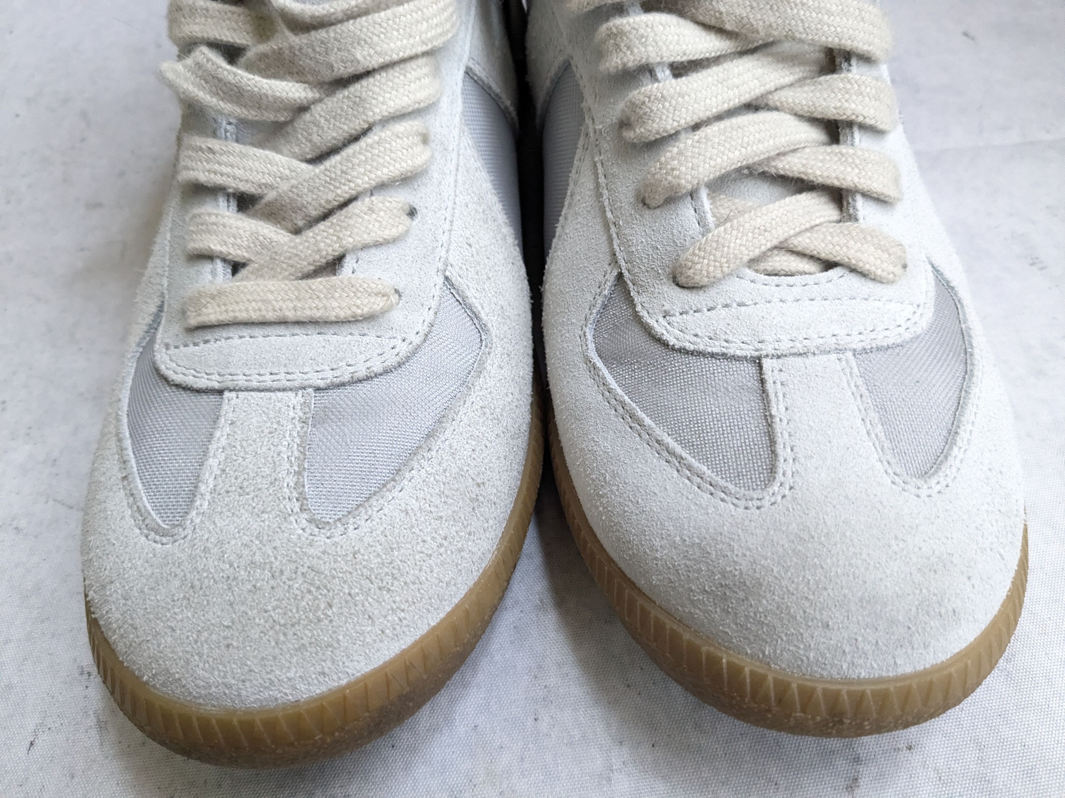 Maison Margiela Maison Margiela Replica GAT White Gray 7 40 High Tops Size US 7 / EU 40 - 5 Thumbnail