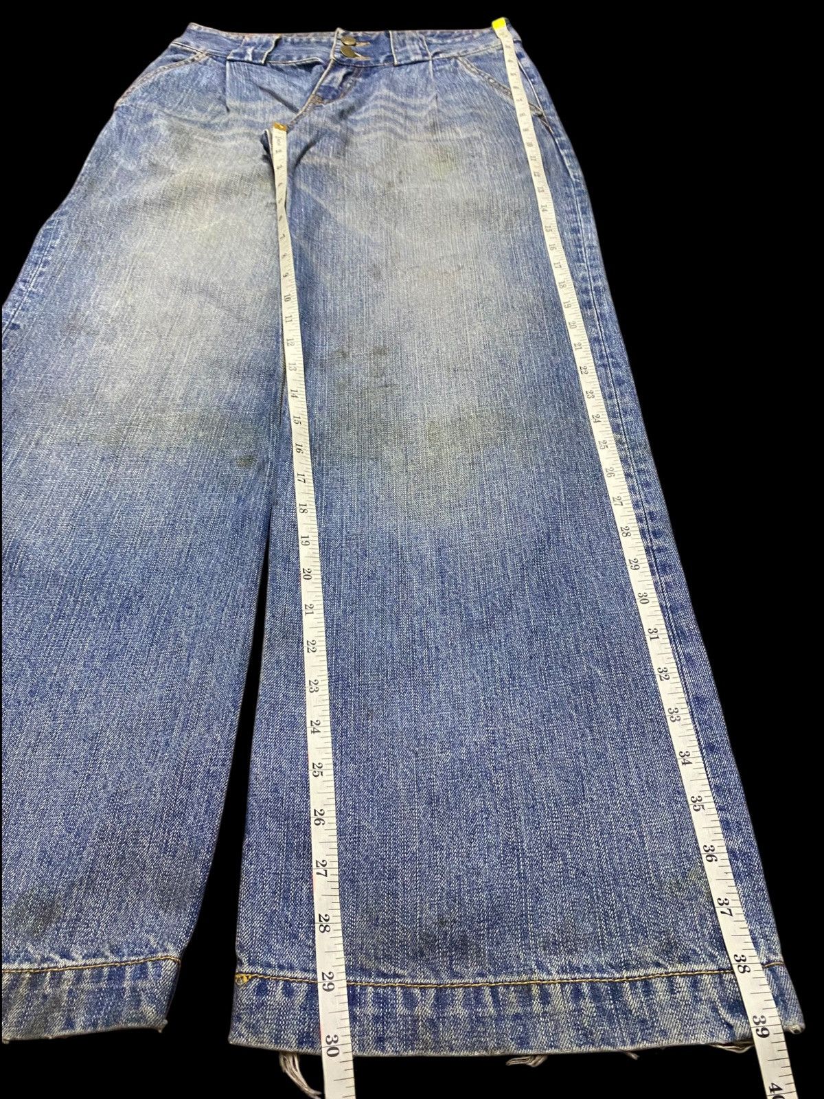 Japanese Brand Vintage Japanese Brand Sweat & Tailoring Dirty Baggy Jeans Size US 29 - 14 Thumbnail