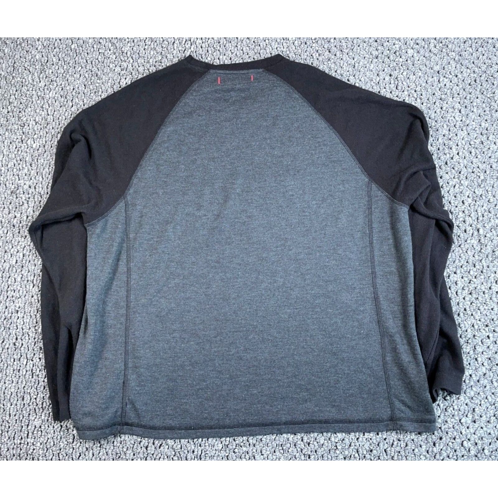 Tommy Bahama Tommy Bahama Sweater Adult 2XL Gray Crew Neck Long Sleeve Lightweight Pullover Solid Casual Size US XXL / EU 58 / 5 - 2 Thumbnail