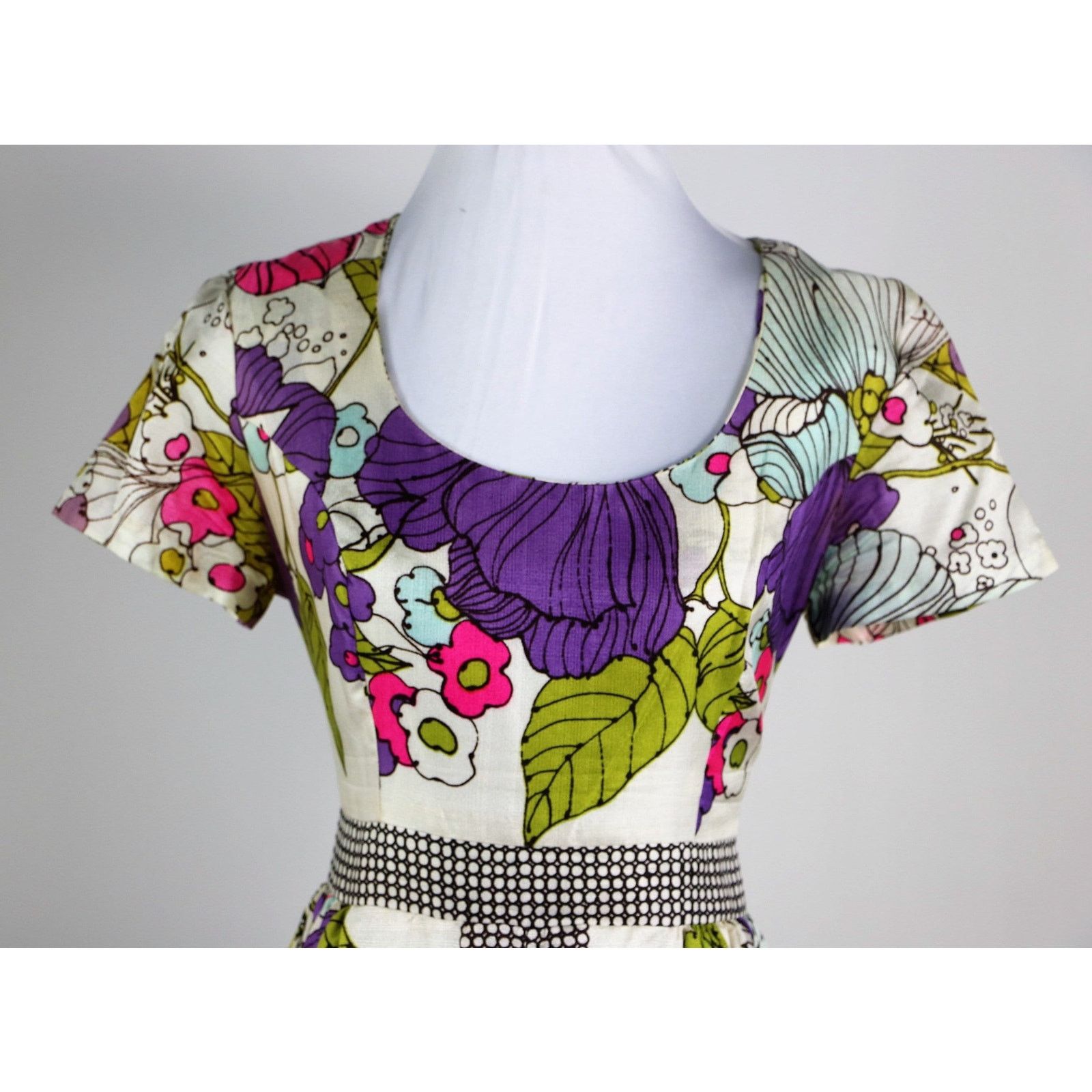 Vintage Vintage 1960s Keyloun Geometric Floral Print Maxi SM/Med Size S / US 4 / IT 40 - 2 Thumbnail