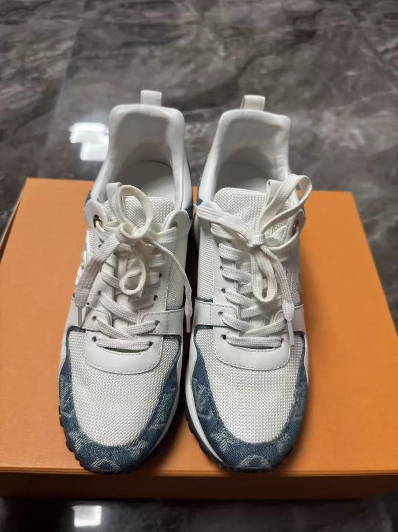 Louis Vuitton Louis Vuitton Blue runaway presbyopic sneakers Size US 5 / IT 35 - 2 Thumbnail