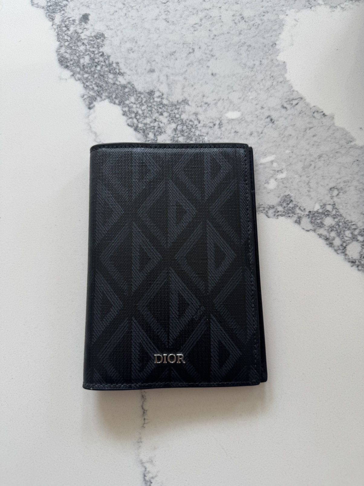 Dior Dior Passport Holder Size ONE SIZE - 1 Thumbnail