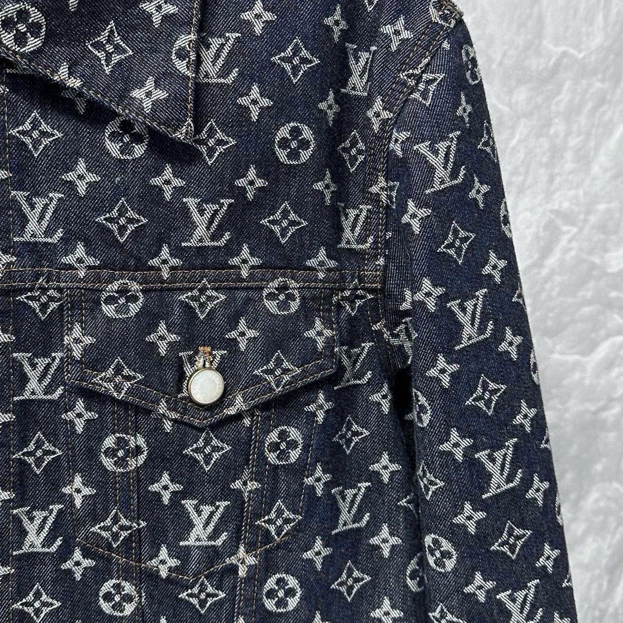 Louis Vuitton Louis Vuitton FW24 Monogram Pearl Denim Jacket Size US XXL / EU 58 / 5 - 3 Thumbnail