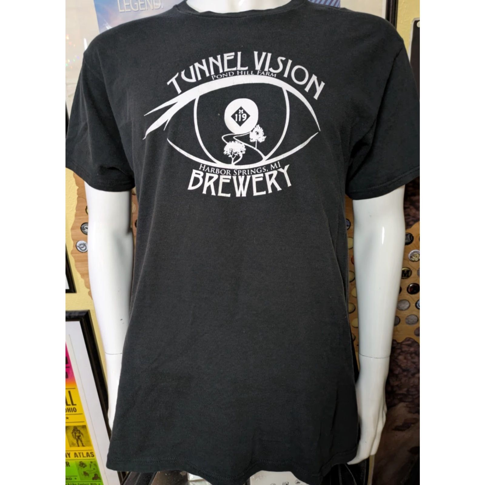 Vintage Tunnel Vision Brewery T-Shirt Black Cotton Large Crew Neck Short Sleeve Men Fun Tees Bar Beer 90s? Size US L / EU 52-54 / 3 - 2 Thumbnail