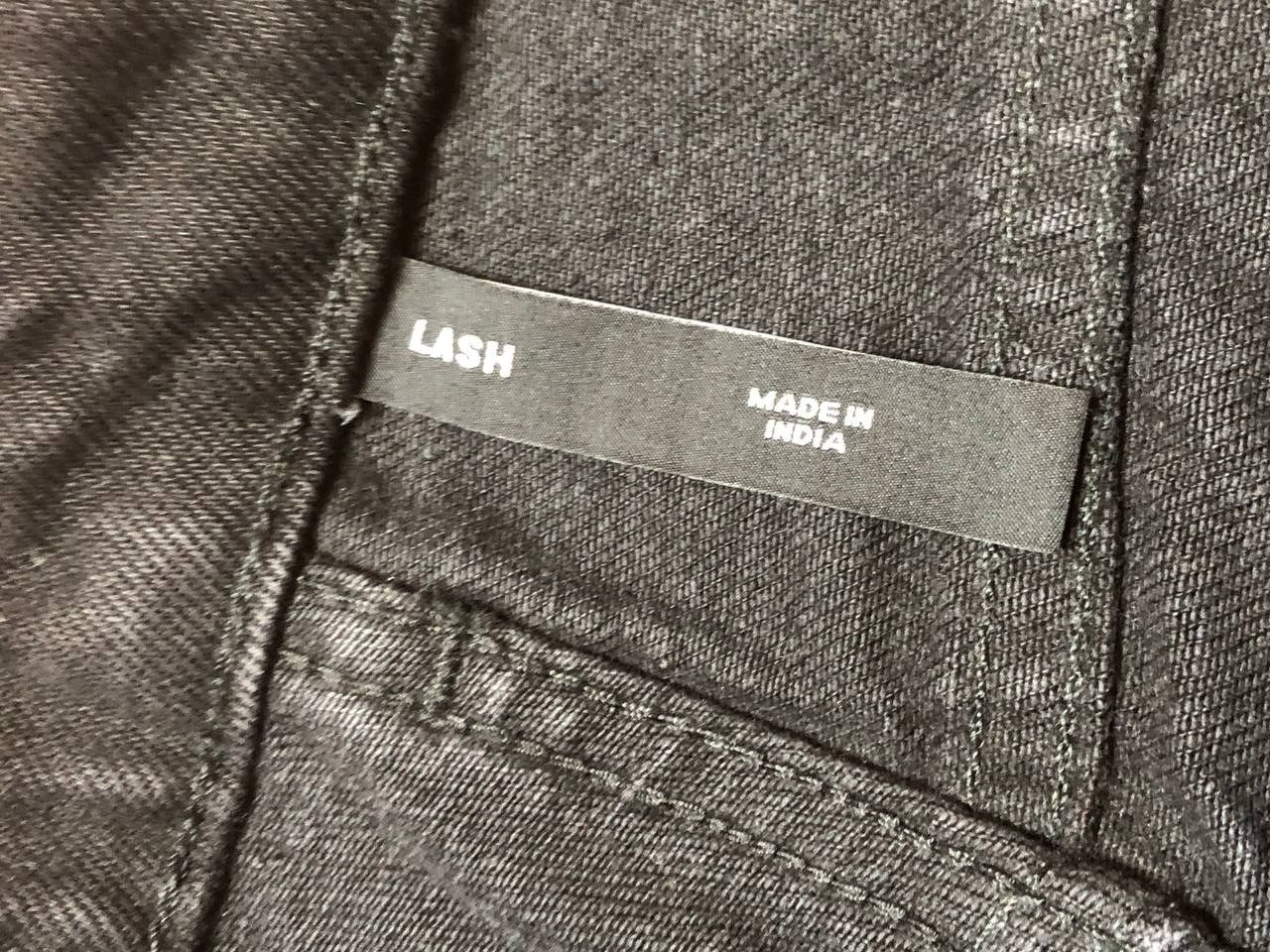 Weekday Luxury Weekday Black Streetwear Jeans Size 31 Size US 31 - 2 Thumbnail