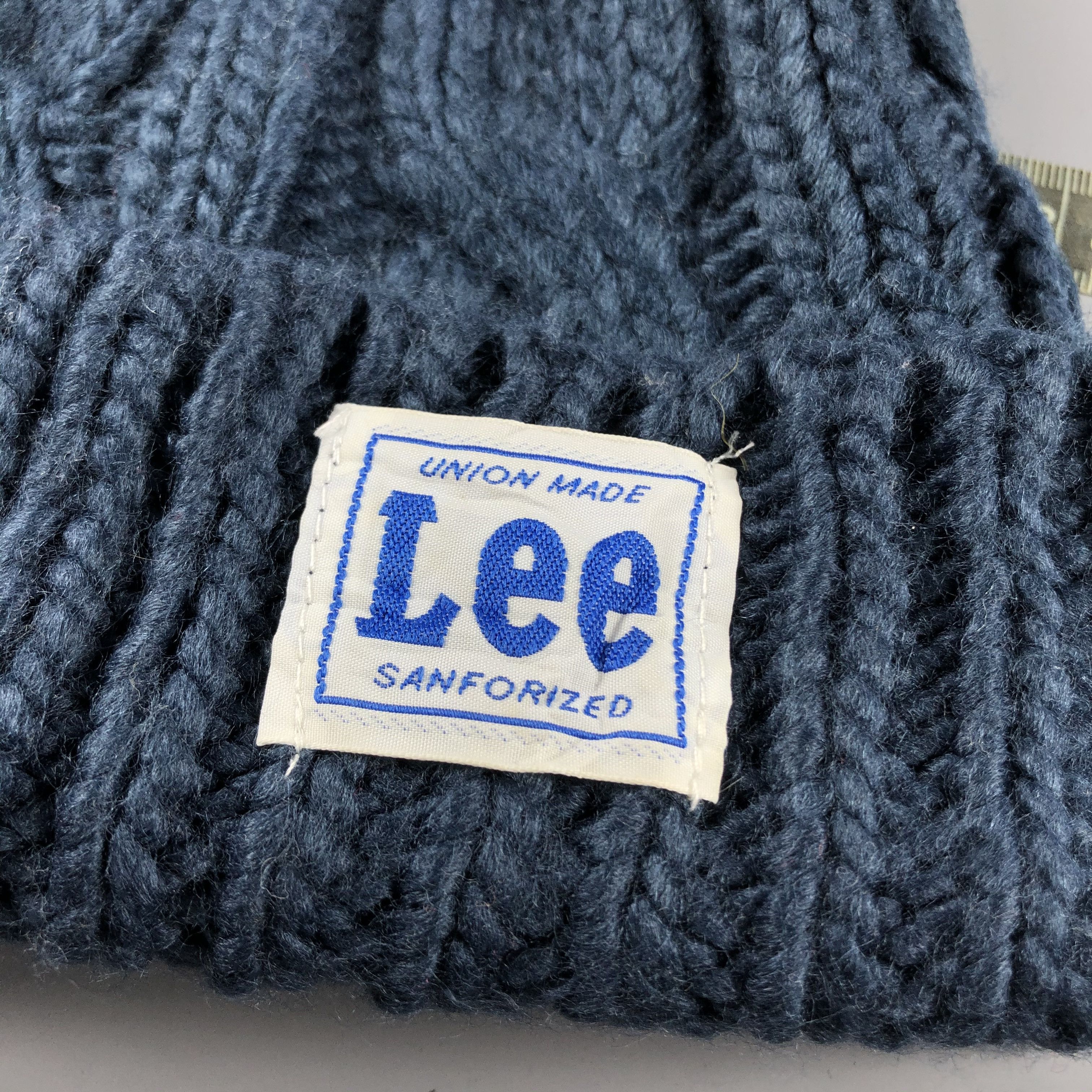 Lee × Vintage Lee Cable Knit PomPom Beanie Snow Hat Snow Cap -D540 Size ONE SIZE - 4 Thumbnail