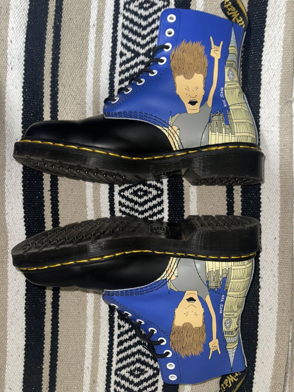 Dr. Martens Dr Martens (Beavis and Butthead Edition) Size US 8 / EU 41 - 3 Thumbnail
