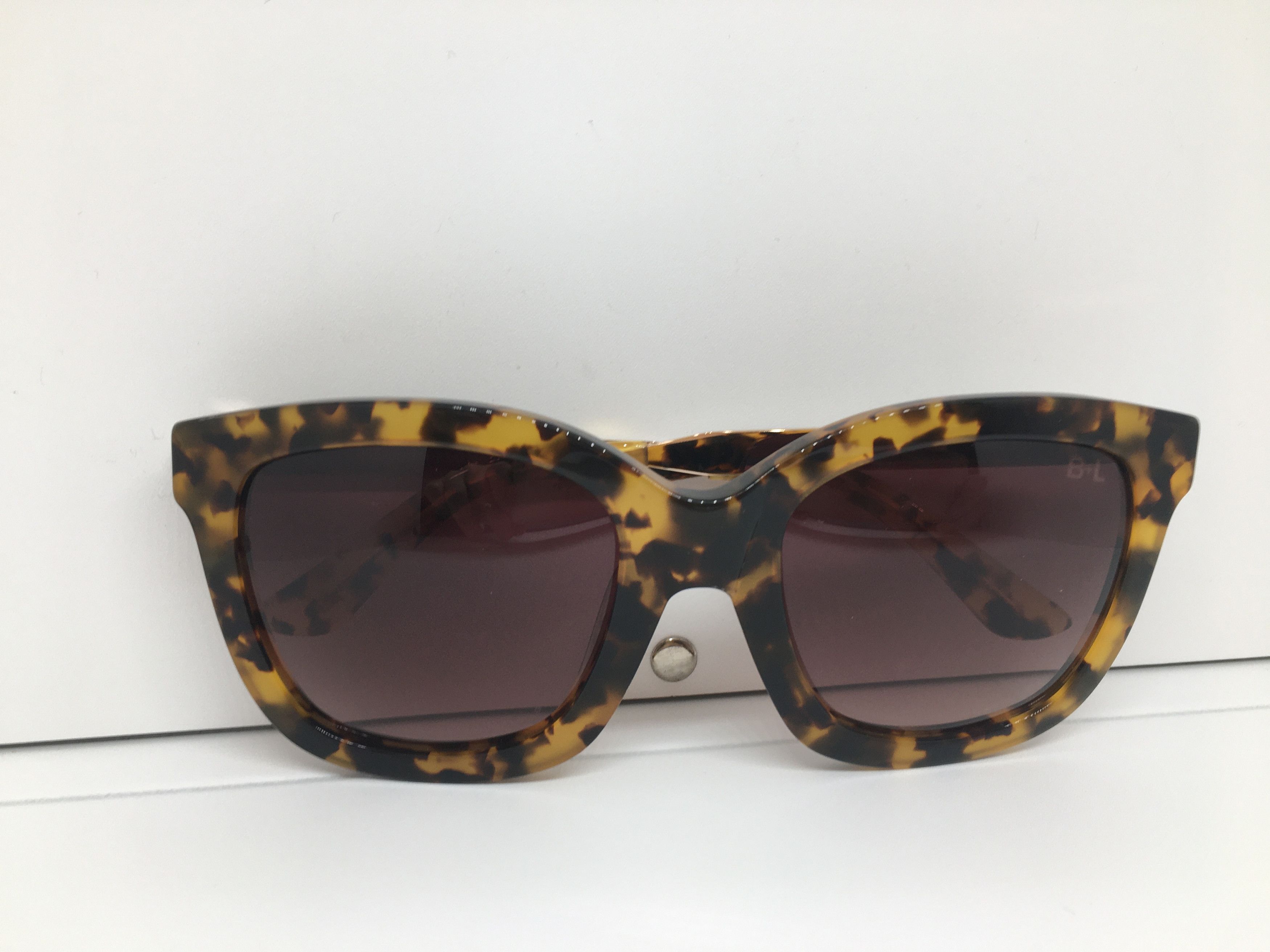 Bausch & Lomb BAUSCH+LOMB Tortoise Oversize Sunglasses Size ONE SIZE - 8 Thumbnail