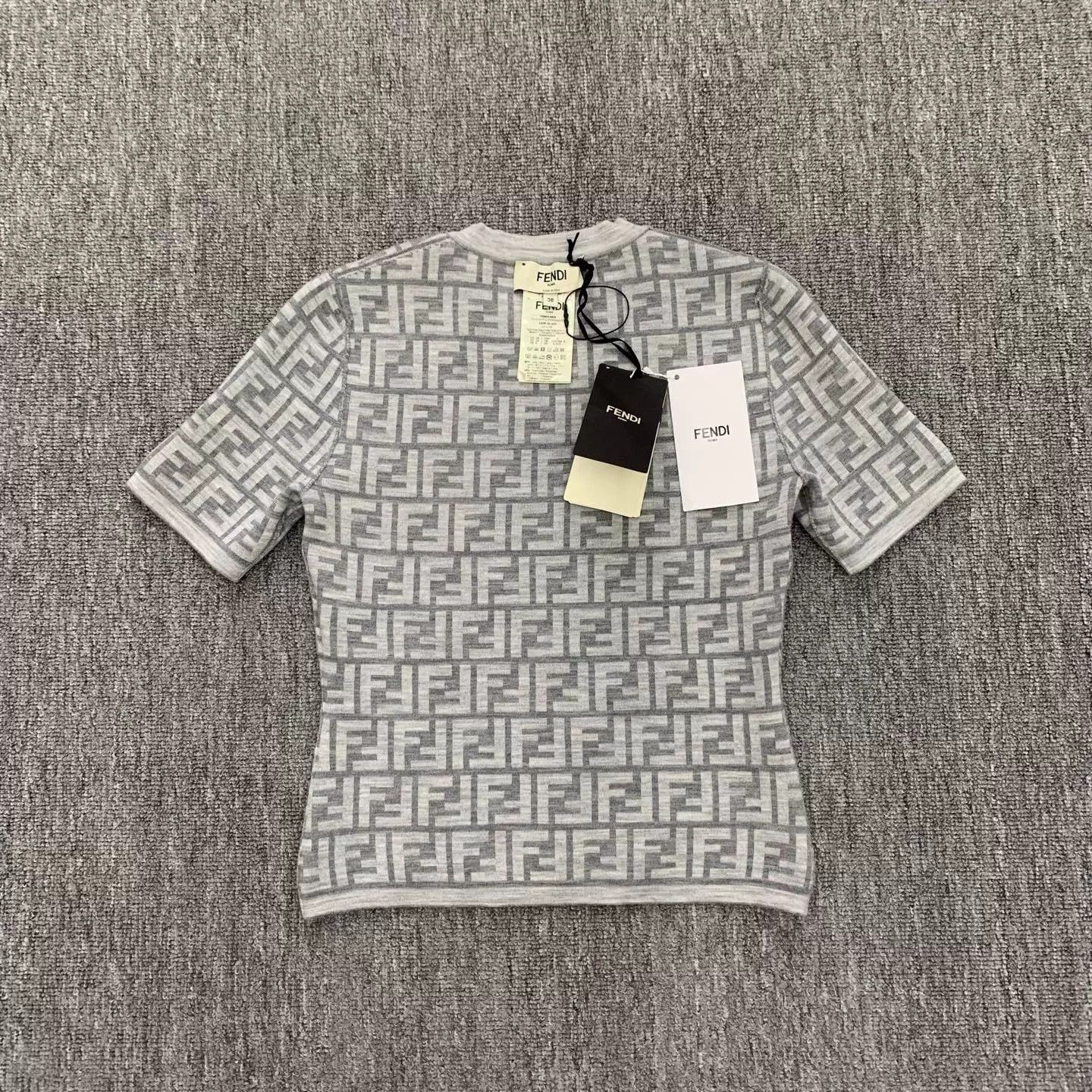 Fendi Fendi FF Gray Double-Sided Knit Short-Sleeve Size XS / US 0-2 / IT 36-38 - 5 Thumbnail
