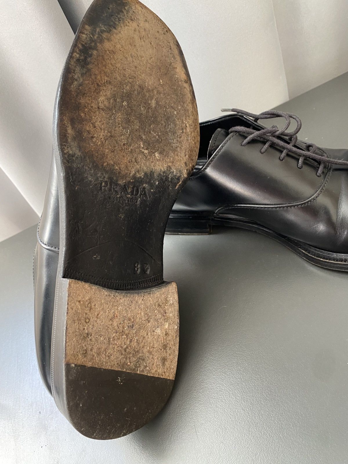 Prada Prada Black Leather Oxfords Size US 8.5 / EU 41-42 - 4 Thumbnail