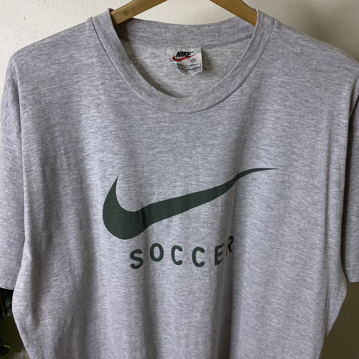 Nike Vintage 1990s Nike Soccer Big Logo T Shirt Size US L / EU 52-54 / 3 - 2 Thumbnail
