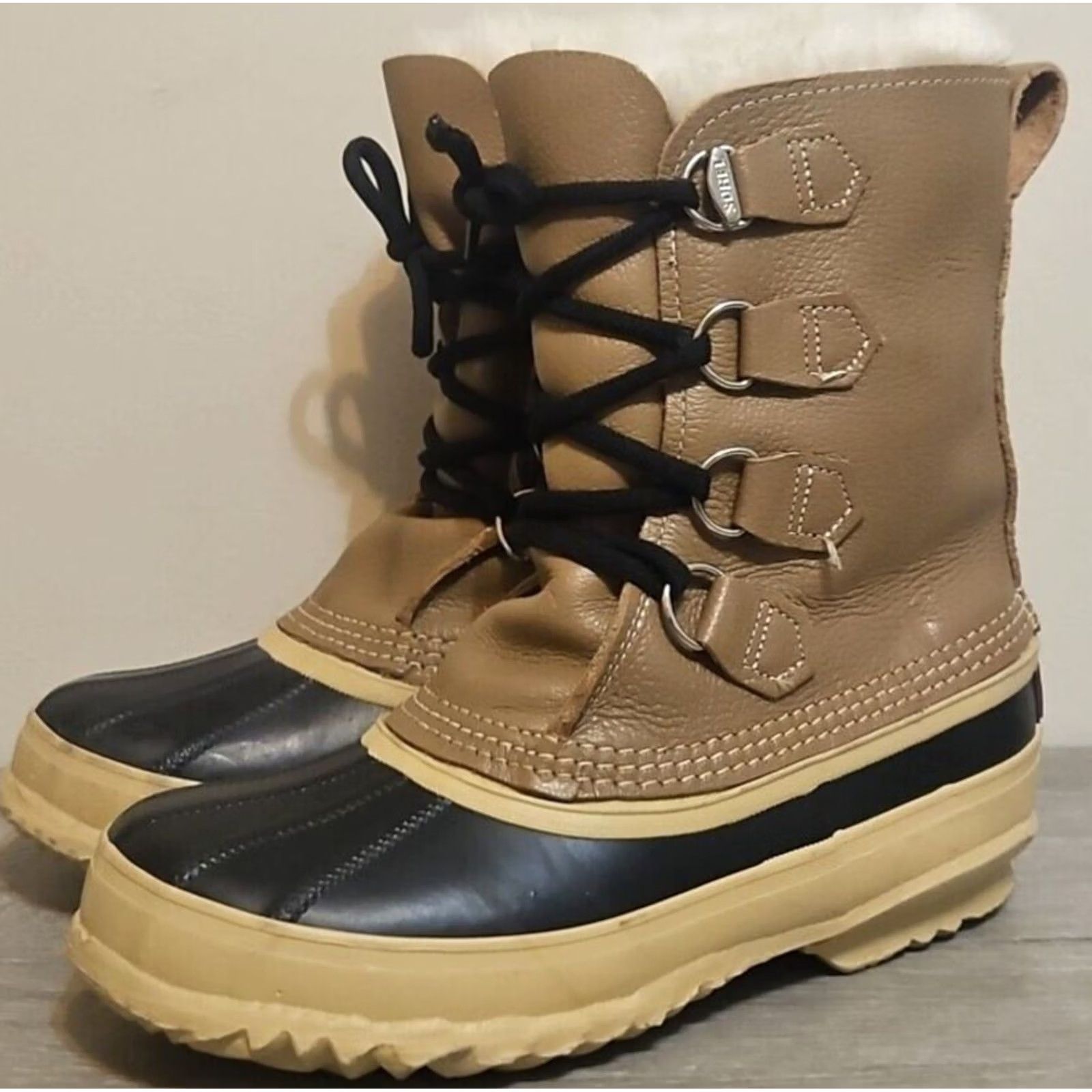 SOREL VINTAGE Sorel Caribou Boots Unisex Adults Shoes Snow Boot Winter Canada Brown Black Size 6 Womens Lace Up Insulated Waterproof Leather Rubber Size US 6 / IT 36 - 2 Thumbnail
