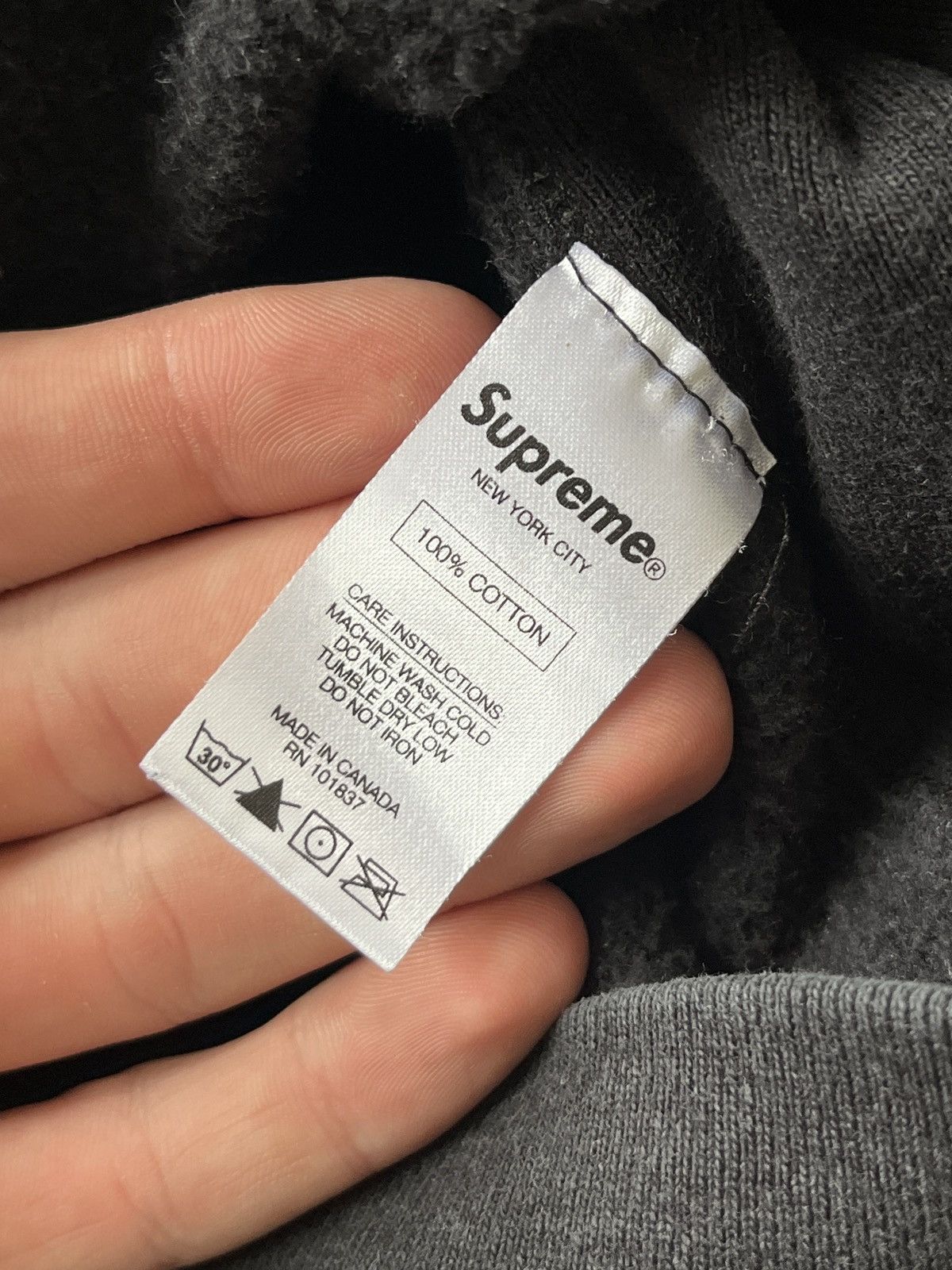 Supreme Supreme logo hoodie rare 2018 Size US M / EU 48-50 / 2 - 7 Thumbnail