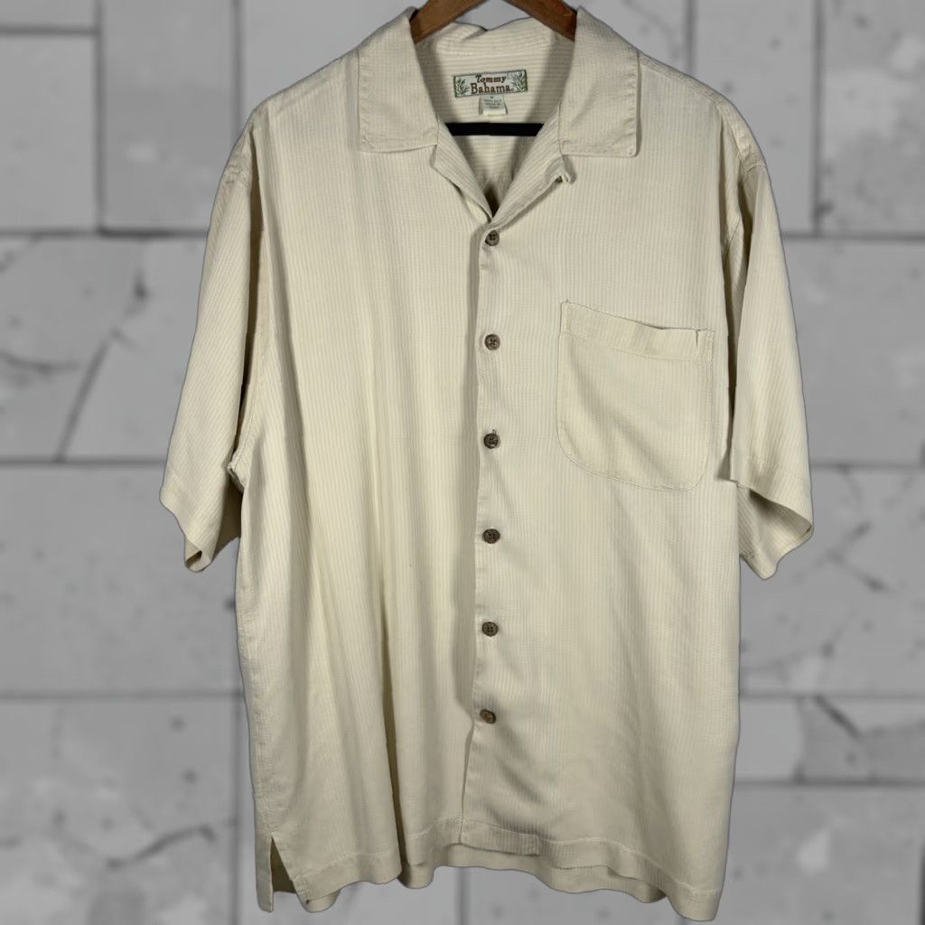 Tommy Bahama VINTAGE Tommy Bahama Hawaiian Shirt Mens M Silk Short Sleeve Beige Button-Up - 100% Silk, Regular Size, Hawaii Theme, Casual Menswear Size US M / EU 48-50 / 2 - 1 Thumbnail