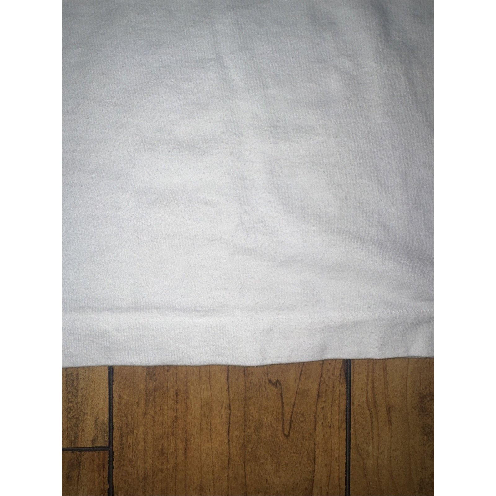 Kaws × Uniqlo Uniqlo x Kaws Graphic T-Shirt White Large 21x27 Size US L / EU 52-54 / 3 - 5 Thumbnail